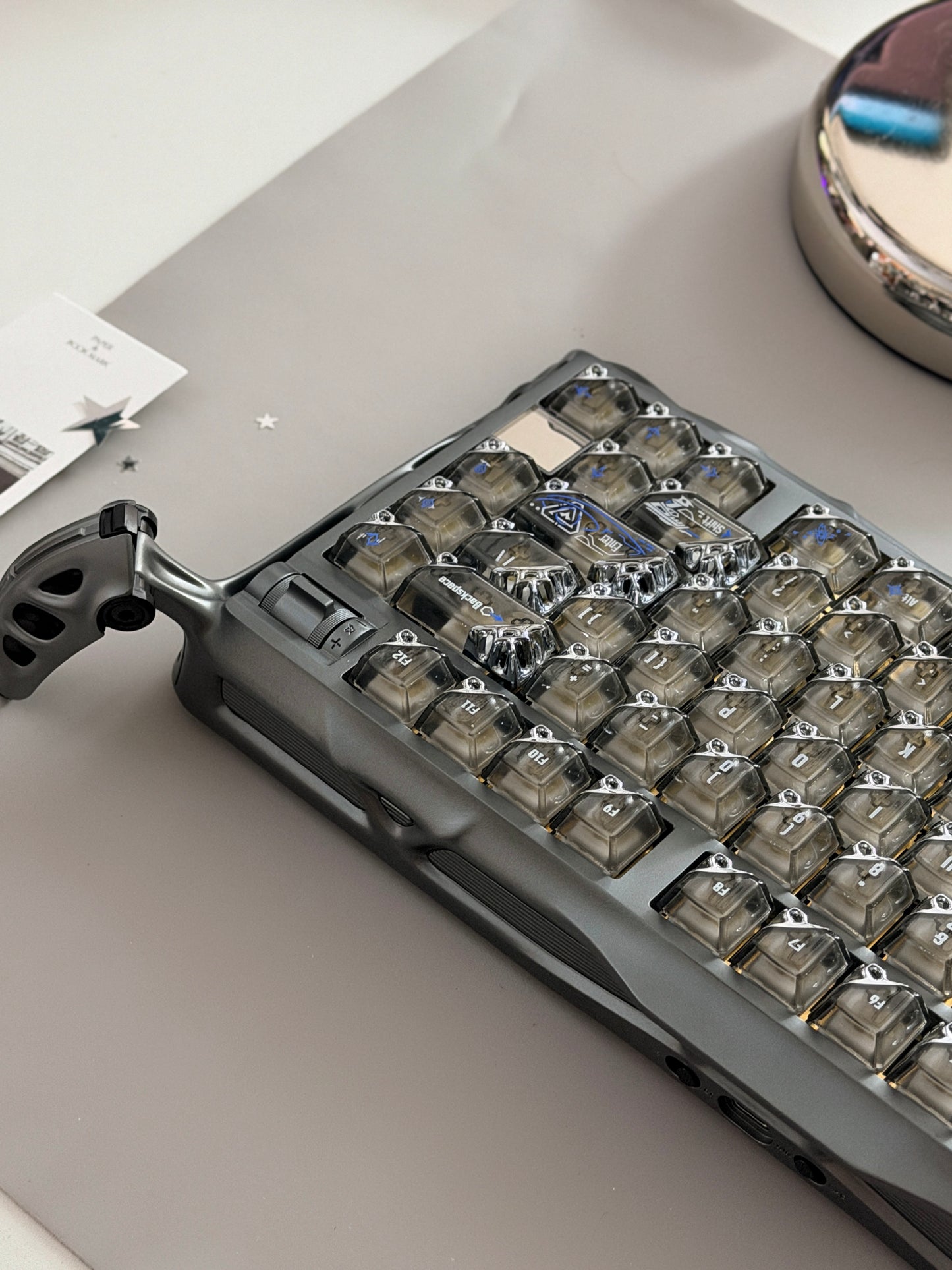 Unboxing Clearance ONLY 1 GravaStar Mercury K1 Pro - Interstellar Silver Mechanical Keyboard  & QUANTUM HONEYCOMB KEYCAPS