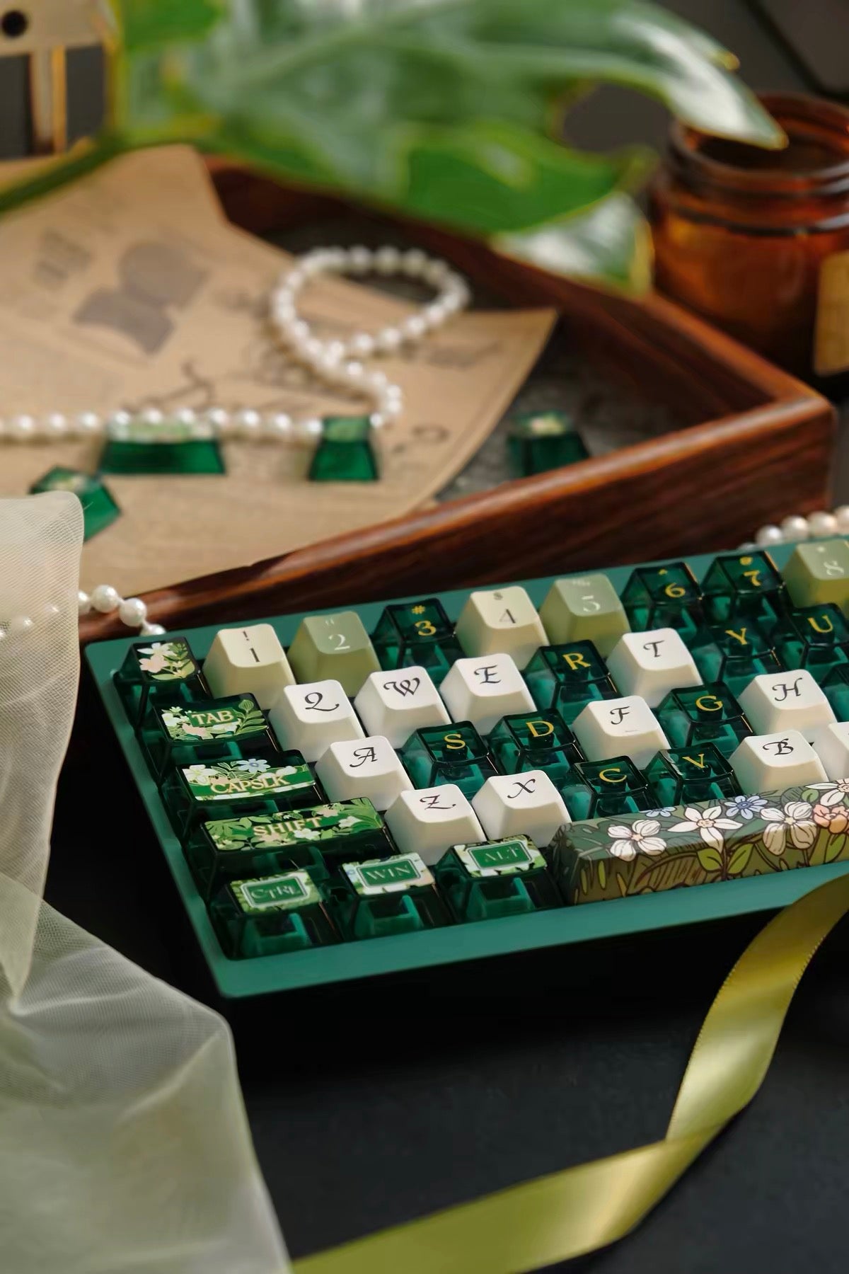 0298 Spring Flower Song | Green Clear PC Keycaps FC Profile – Dreamy Floral Transparent Keycap Set for Mechanical Keyboards