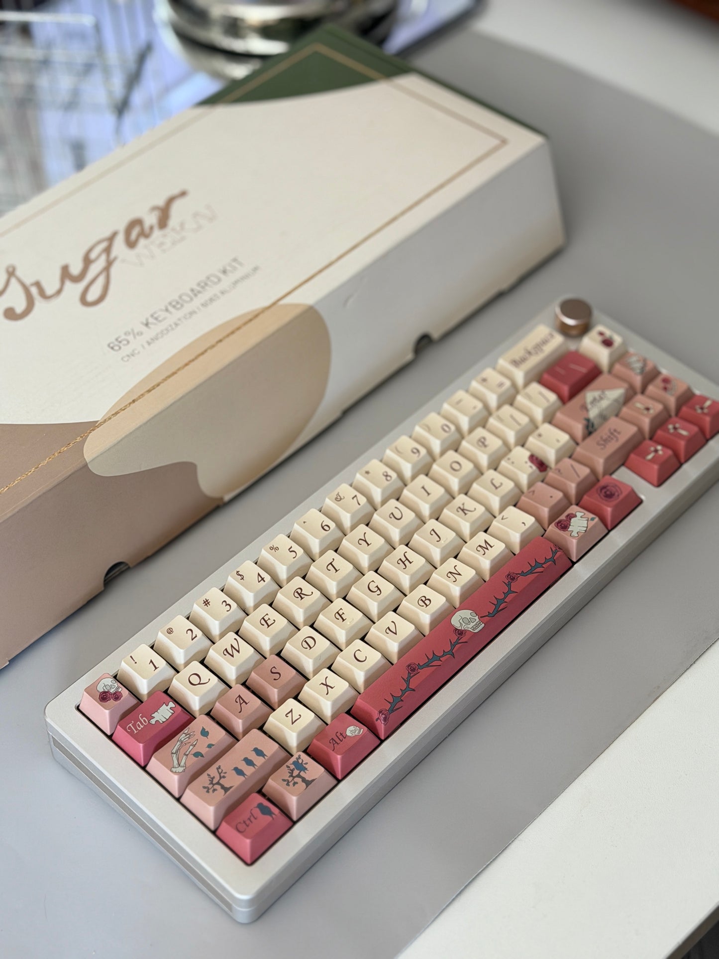 ONLY 1 Instock Prebuilt Aluminum Custom Mechanical Keyboard Weikav Sugar65 + Rose letter Keycaps+Poro Switch