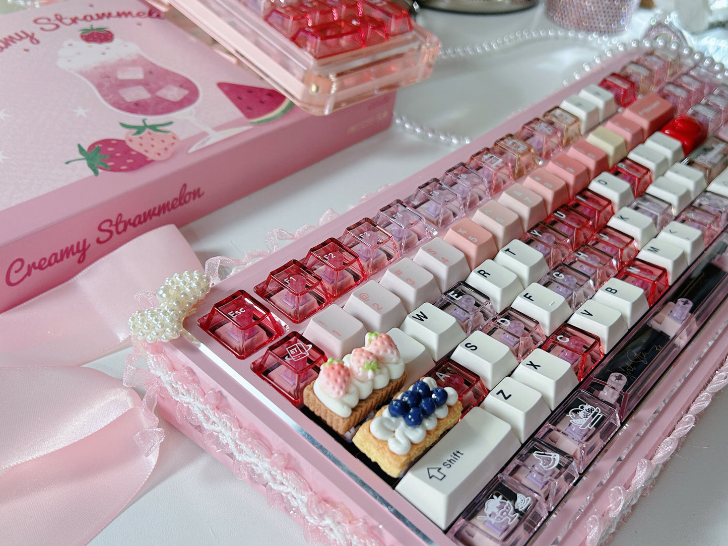 ONLY 1 Instock Prebuilt Aluminum Customized Mechanical Keyboard Polaris80 Pink （notincluding the KiiBOOM number pad/lace strip/artisan keys）