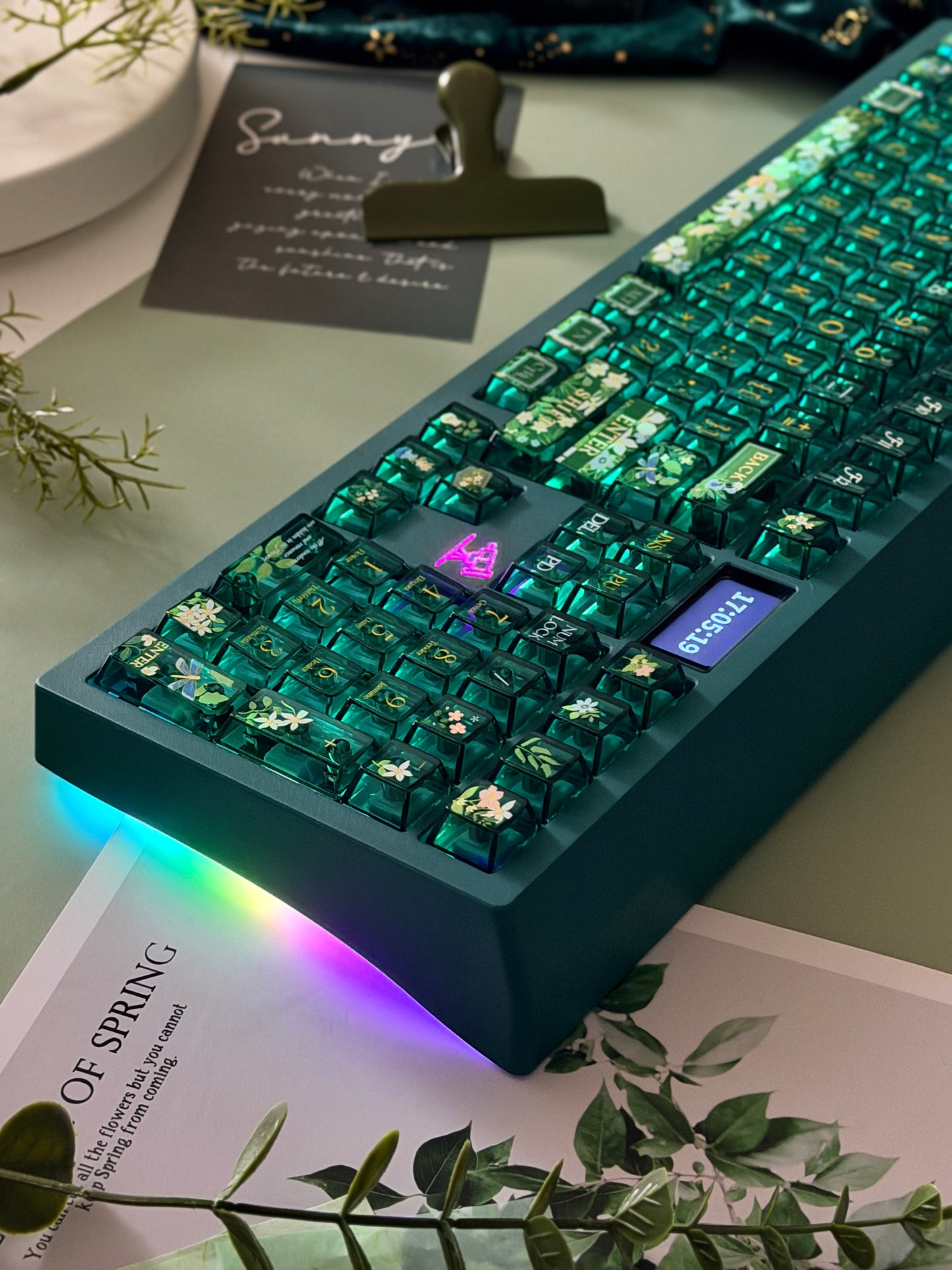 0298 Spring Flower Song | Green Clear PC Keycaps FC Profile – Dreamy Floral Transparent Keycap Set for Mechanical Keyboards