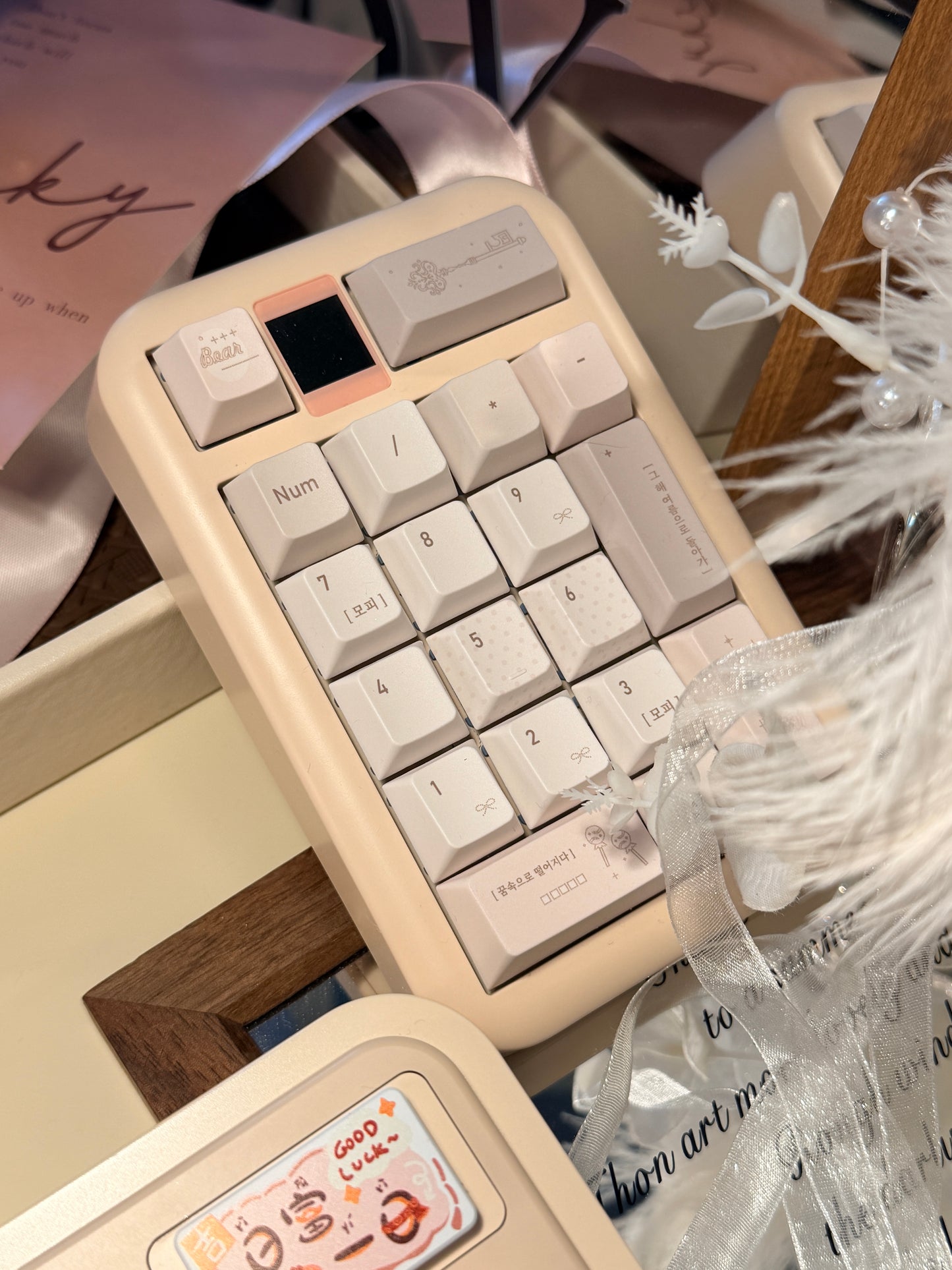 Preorder Prebuilt Aluminum Customized Mechanical Keyboard Rich75 Cream Beige Set（free number pad）