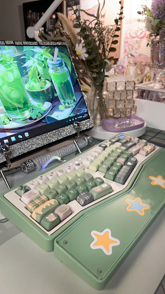 「Fully Assembled」Creamy Green StarAlice Aluminum Customized Ergonomic Mechanical Keyboard