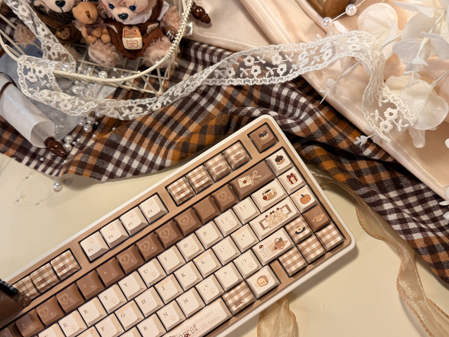 #0245 Mocha Bear Cute Brown Beige Keycap Cherry Profile（not including keyboard）