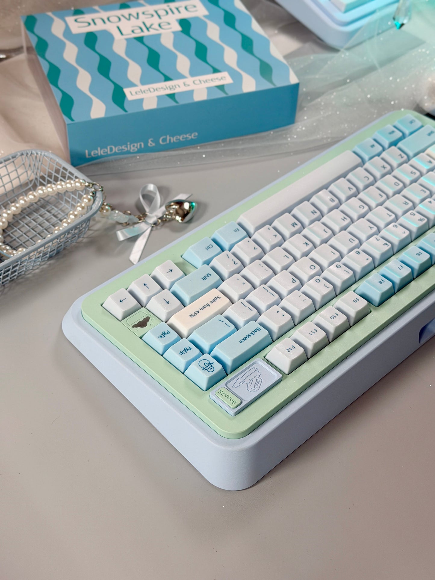 ONLY 1 Instock Prebuilt Aluminum Customized Mechanical Keyboard Blue Green Soap75 ➕ Pad