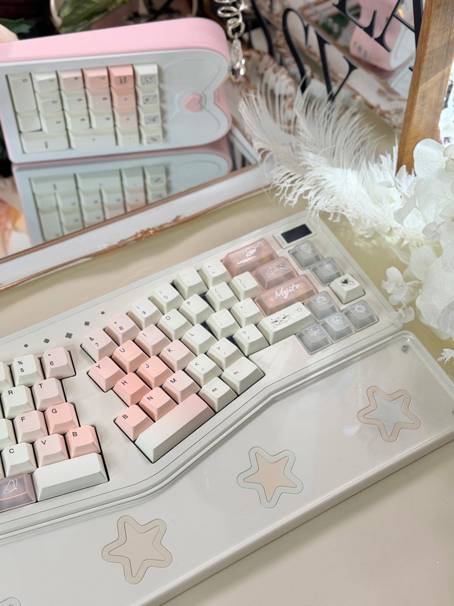 ONLY 1 Instock Prebuilt Aluminum Customized Mechanical Keyboard Staralice Cream White Set With Wristrest & Bow Pad