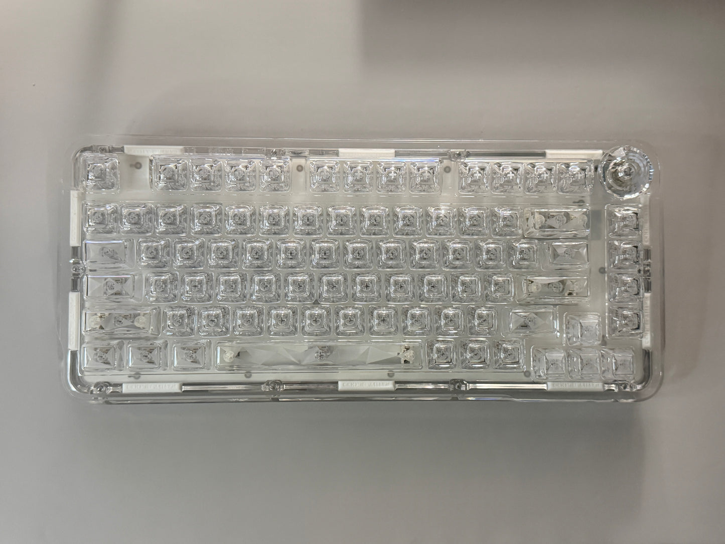 Unboxing Clearance FirstBlood B81 Transparent Mechanical Keyboard ➕ Winter Letter Keycaps（including B81 original clear Keycaps）