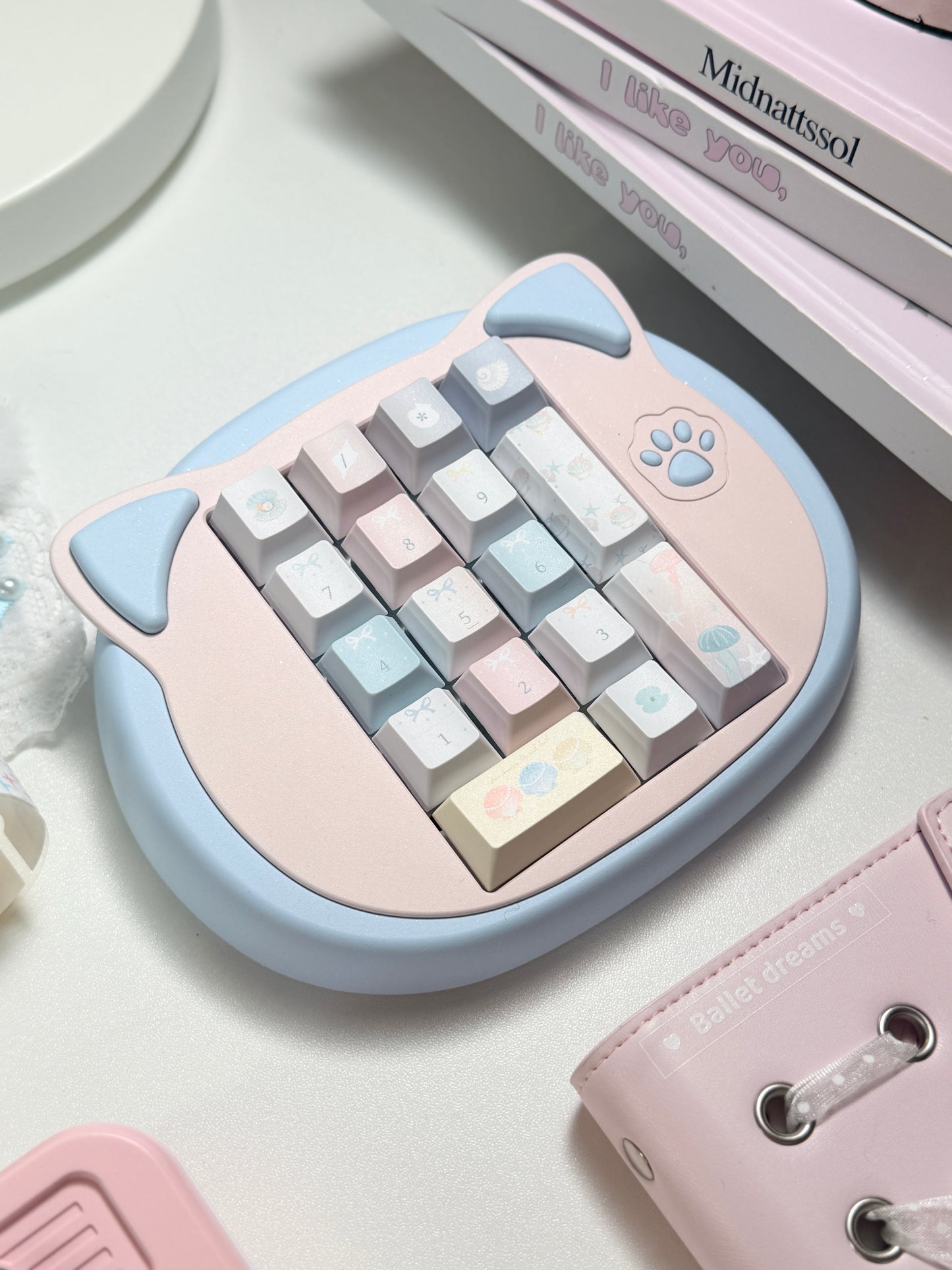 #0269 Pastel Seashell Jellyfish Pearls Keycaps With Foggy Pc Novelty Cherry Profile Designed By Miller
