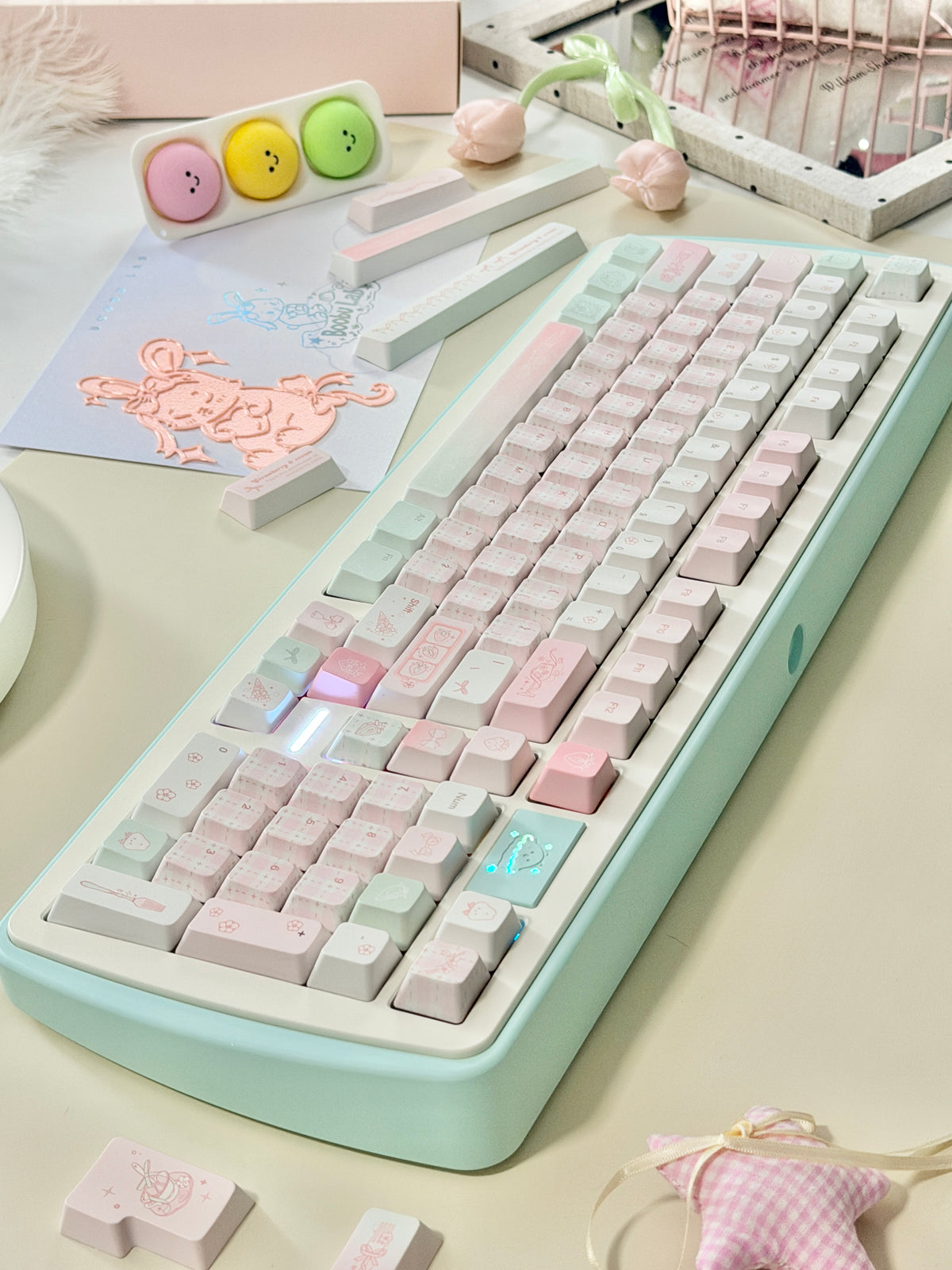 #0314 Bunny Berry Roll Pastel Strawberry Milk & Mint Green Keycap Set – Kawaii Pink Cream Cute Cartoon Mechanical Keyboard Keycaps