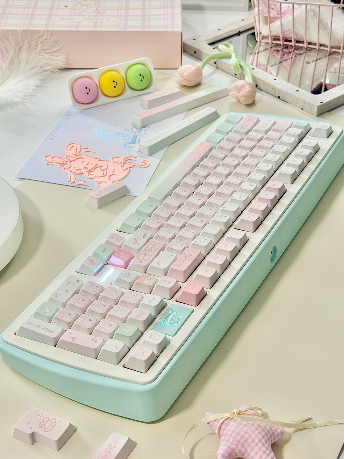 #0314 Bunny Berry Roll Pastel Strawberry Milk & Mint Green Keycap Set – Kawaii Pink Cream Cute Cartoon Mechanical Keyboard Keycaps
