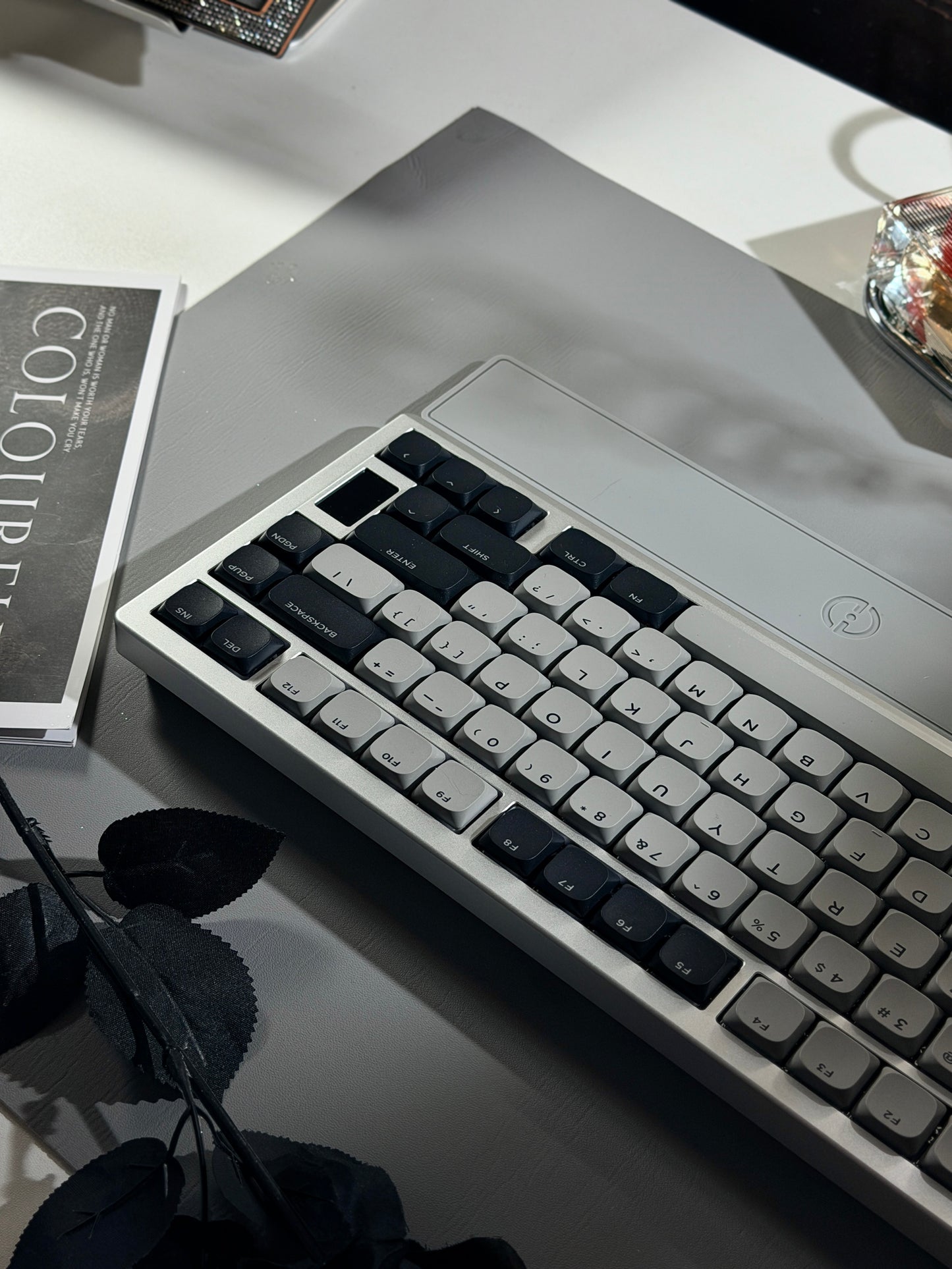 Unboxing Clearance ONLY 1 Instock Chilkey ND75 LP Wireless Gaming Keyboard with LCD Screen Silver Black Grey