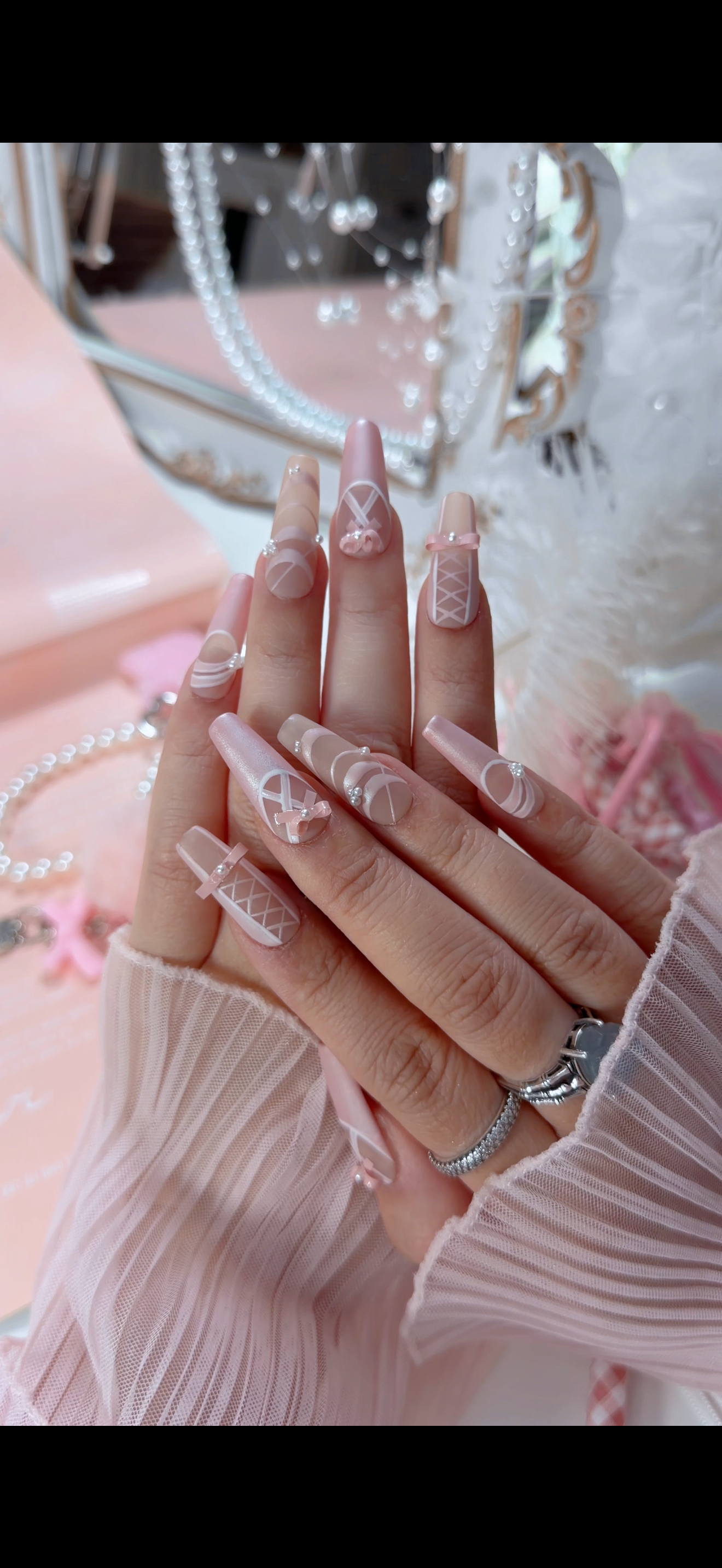 Pearl Pink Ballet Lace Bow Pattern Press On Nails Long Coffin
