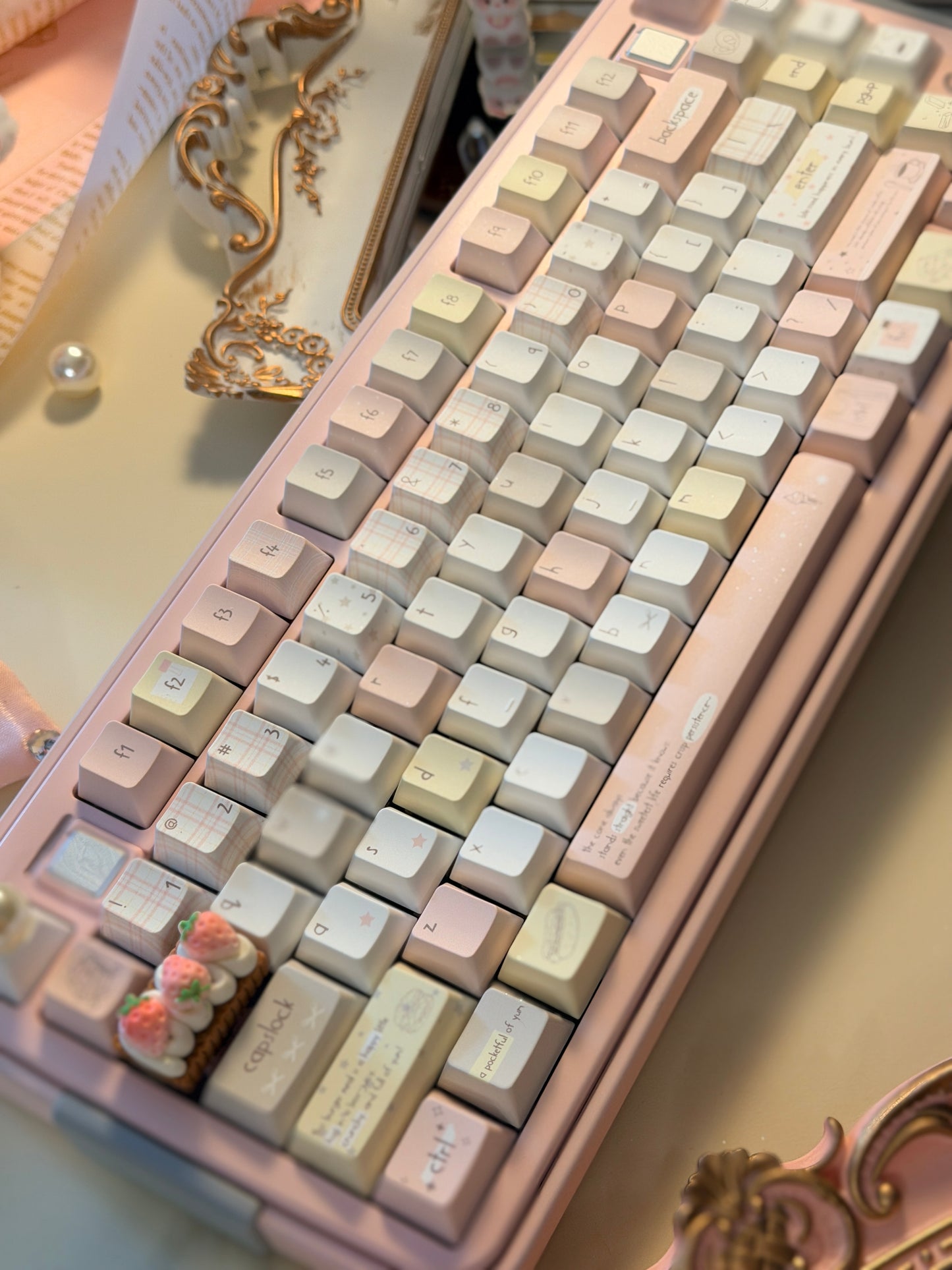 ONLY 1 Instock Prebuilt Aluminum Customized Mechanical Keyboard Bread75 Pale Pink Set