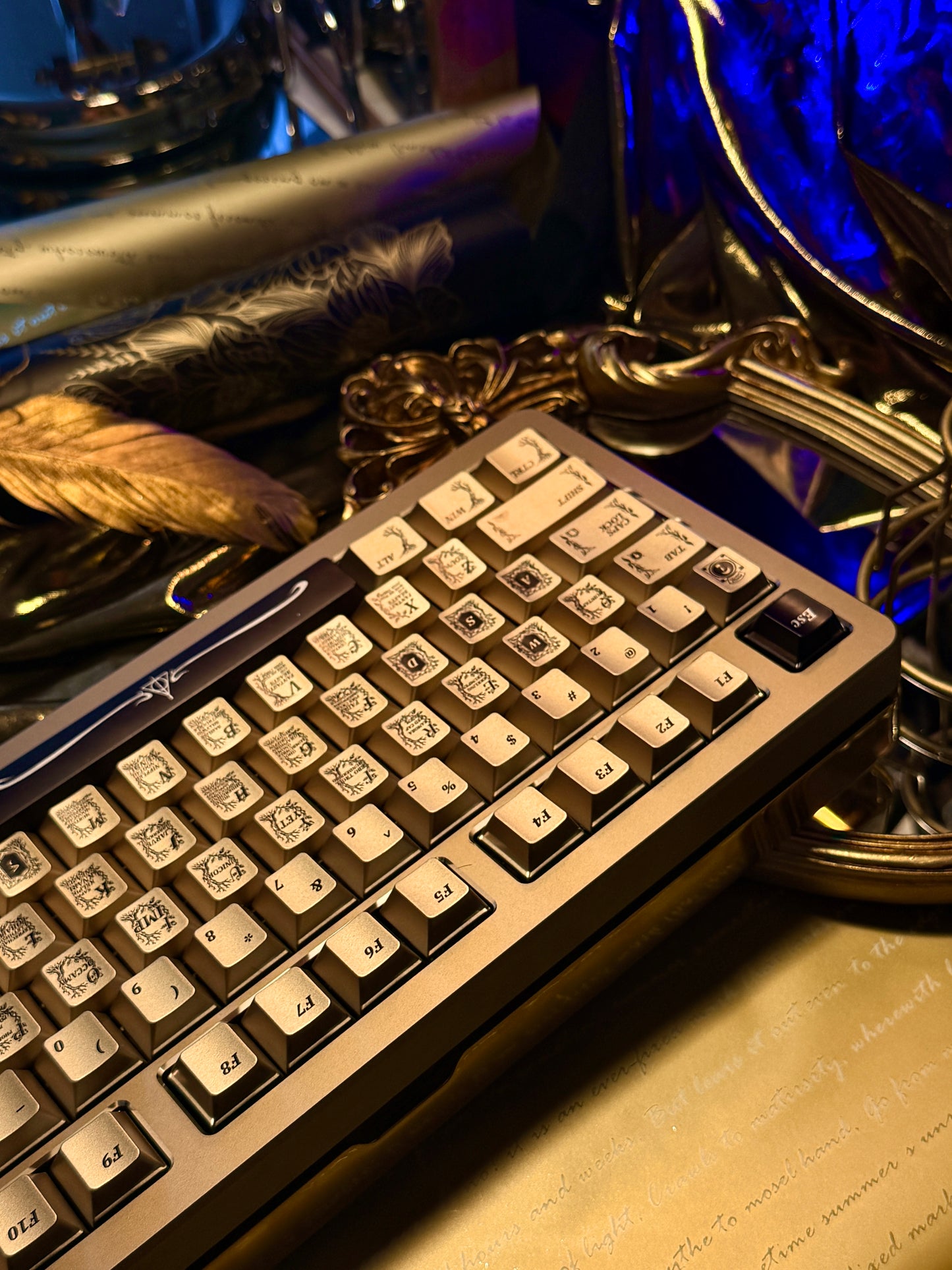 ONLY 1 Instock Prebuilt Aluminum Customized Mechanical Keyboard Buff75 Golden Black + taptempo Fantastic Beasts Medal-Coated Keycaps