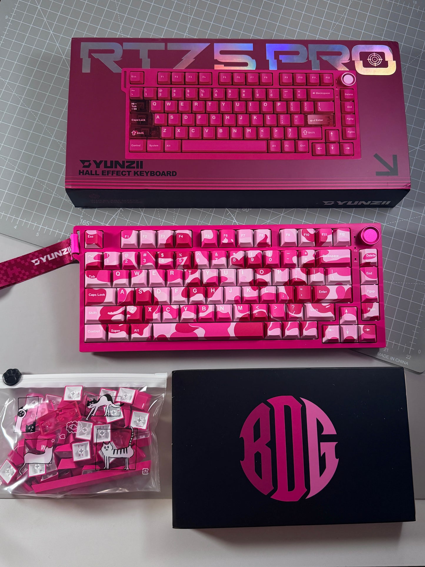 Unboxing Clearance ONLY 1 Instock YUNZII RT75 PRO Magnetic Switch Wireless Gaming Keyboard + Pink Camo Keycaps
