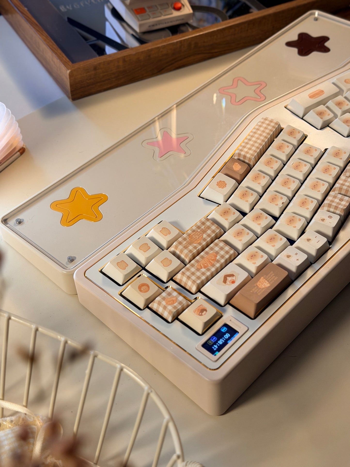 ONLY 1 instock Prebuilt Cream White StarAlice Aluminum Custom Mechanical Keyboard With Wrist rest