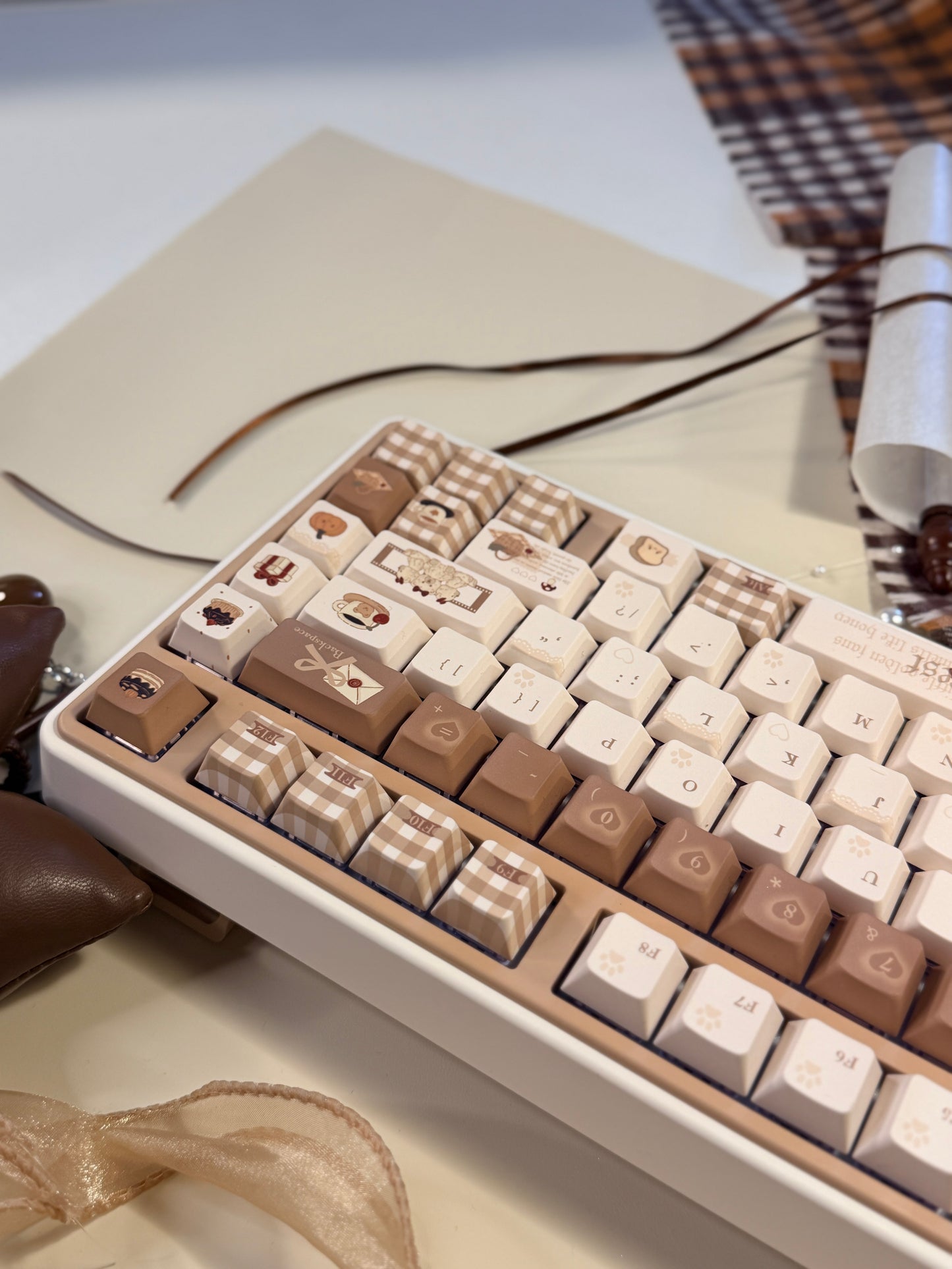 #0245 Mocha Bear Cute Brown Beige Keycap Cherry Profile（not including keyboard）