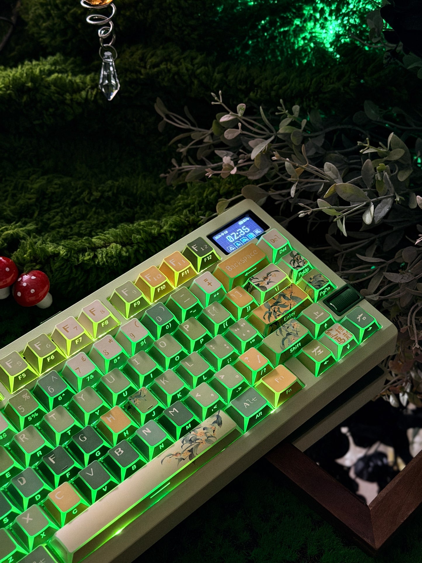 ONLY 1 Prebuilt Aluminum Customized Mechanical Keyboard Zoom75 TIGA Milky Green Tri-Mode Wireless Backlit ➕ URE Keycaps