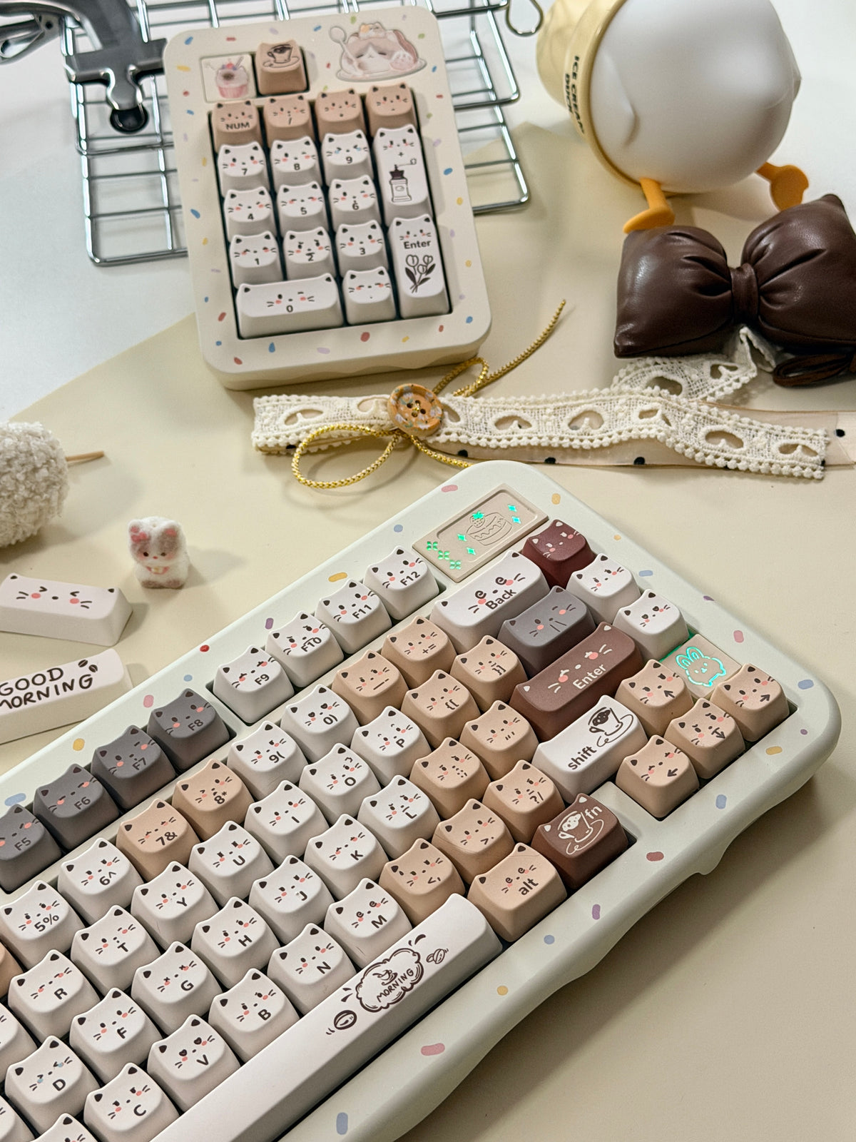 ONLY 1 Instock Prebuilt Aluminum Custom Mechanical Keyboard Cake75 Cream Milk Tea Sugar Sprinkle & Pad Set