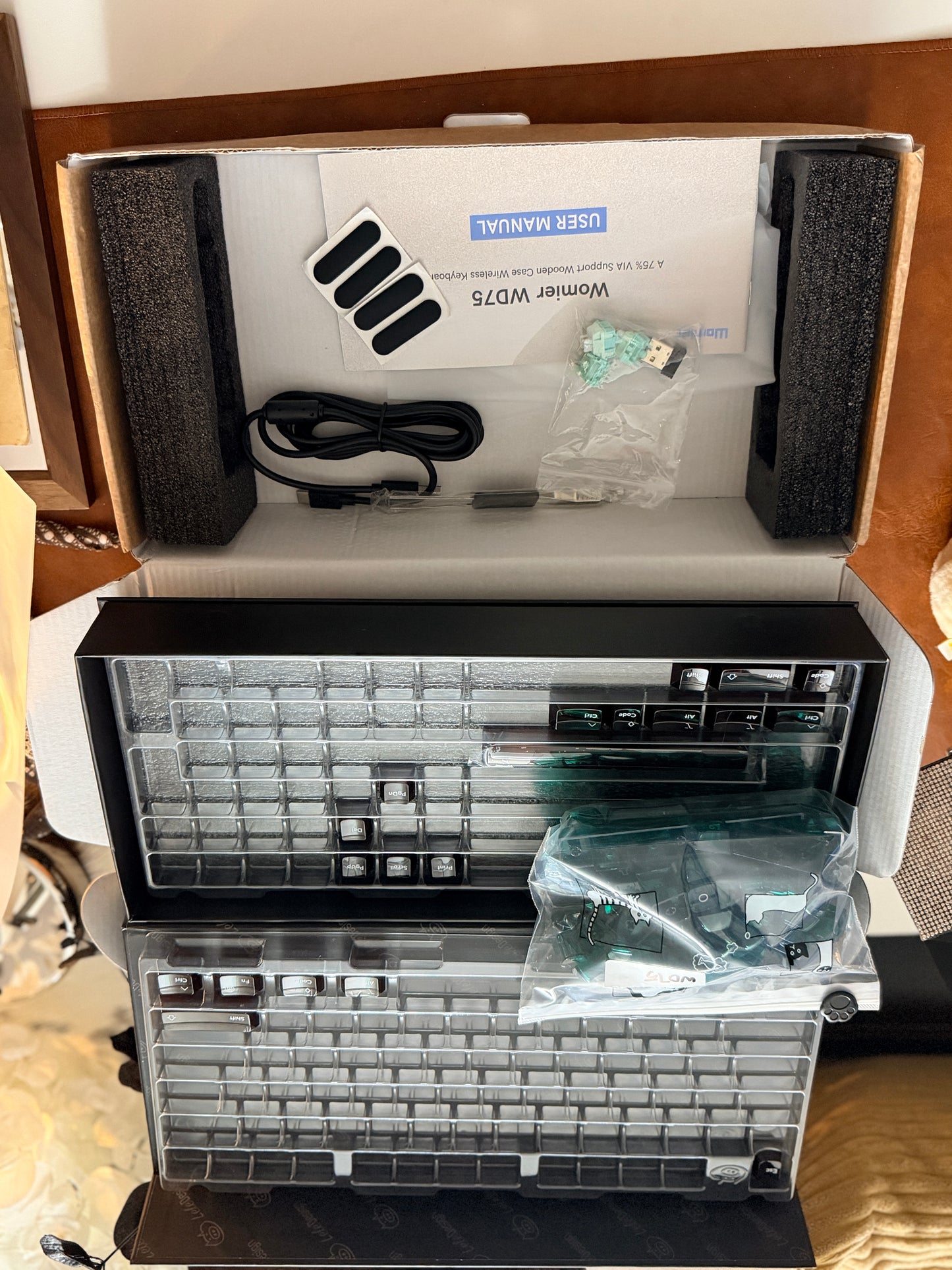Unboxing Clearance ONLY 1 Instock WOMIER WD75 WIRELESS WOODEN KEYBOARD ➕ lelelab Lele Gems Crystal Keycaps
