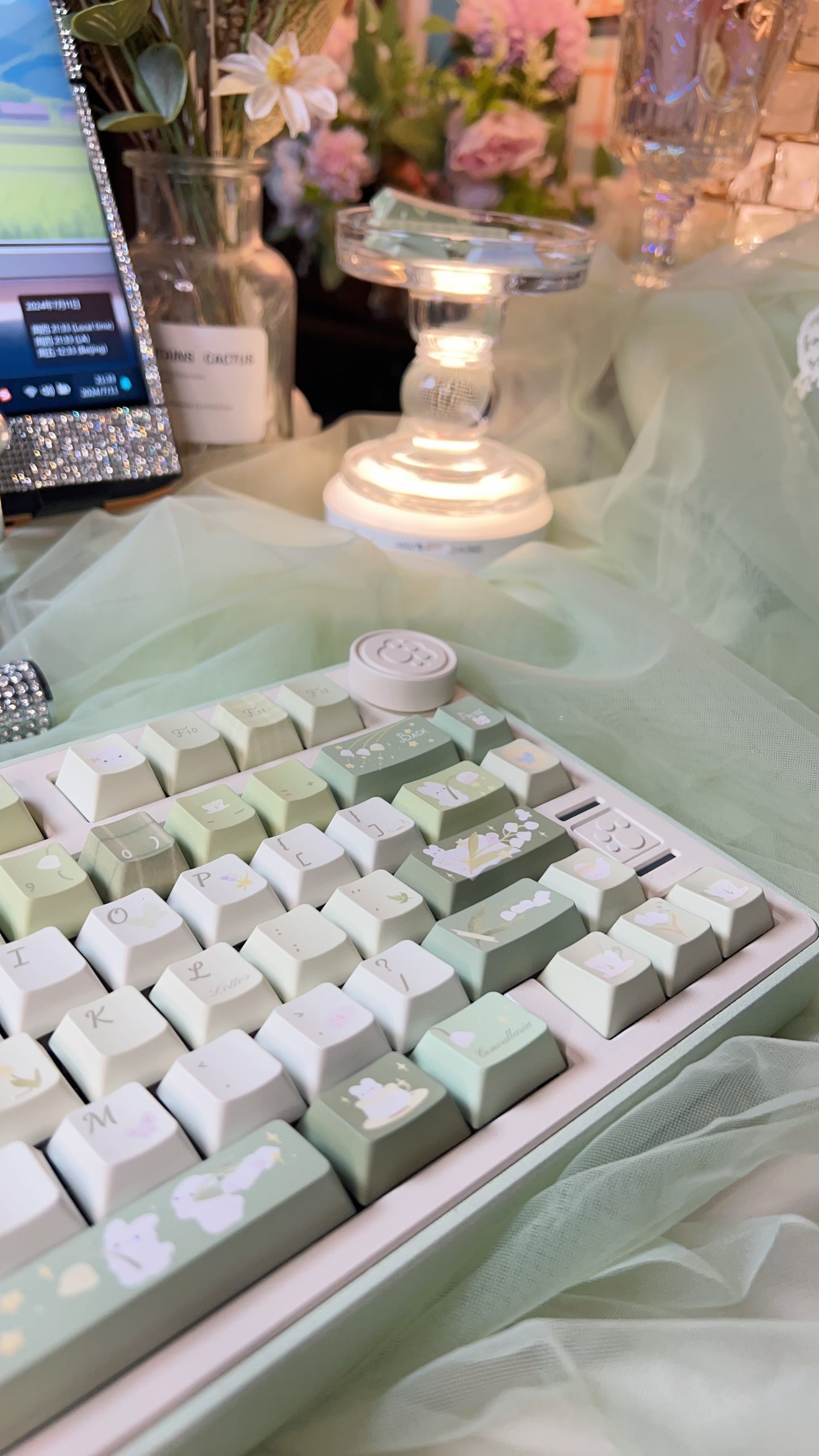 003 Pastel Green Rabbit Lilies of The Valley  Keycap Cherry Profile 138 Keys