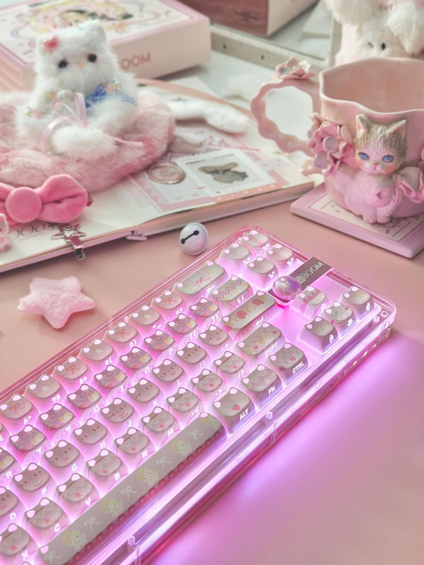 Unboxing Clearance ONLY 1 KiiBOOM Phantom 68 Pink Crystal Gasket-Mounted Mechanical Keyboard & KiiBOOM Pink Meow Keycap Set