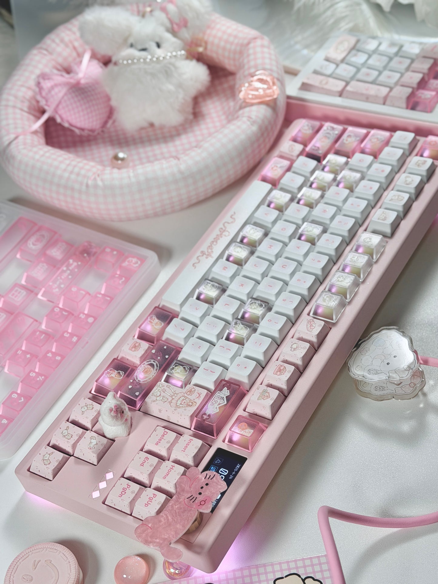 ONLY 1 Instock Prebuilt Aluminum Custom Mechanical Keyboard Pale Pink Meletrix ZOOM TKL DYNA Cat Keycap Set & Bow Pad