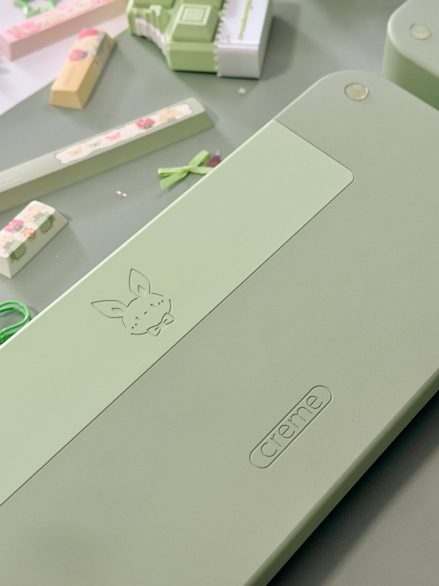 ONLY 1 Instock Prebuilt Aluminum Custom Mechanical Keyboard Green Creme Keyboard & Pad Set