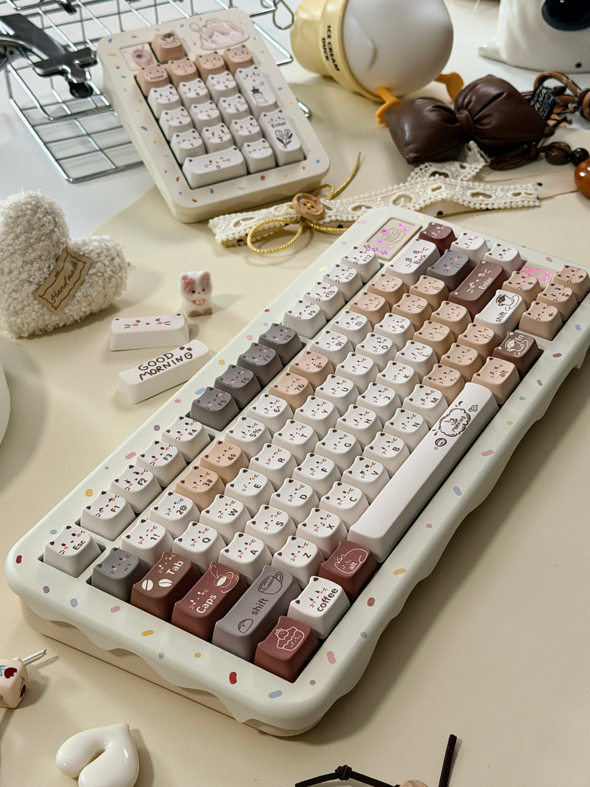 ONLY 1 Instock Prebuilt Aluminum Custom Mechanical Keyboard Cake75 Cream Milk Tea Sugar Sprinkle & Pad Set