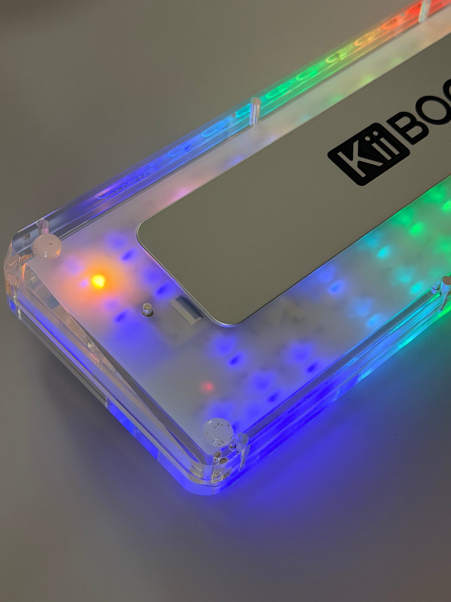 Unboxing Sample For Sale ONLY 1 Instock KiiBOOM Phantom 64 Clear Crystal Acrylic Keyboard + custom Peach Pink Keycaps