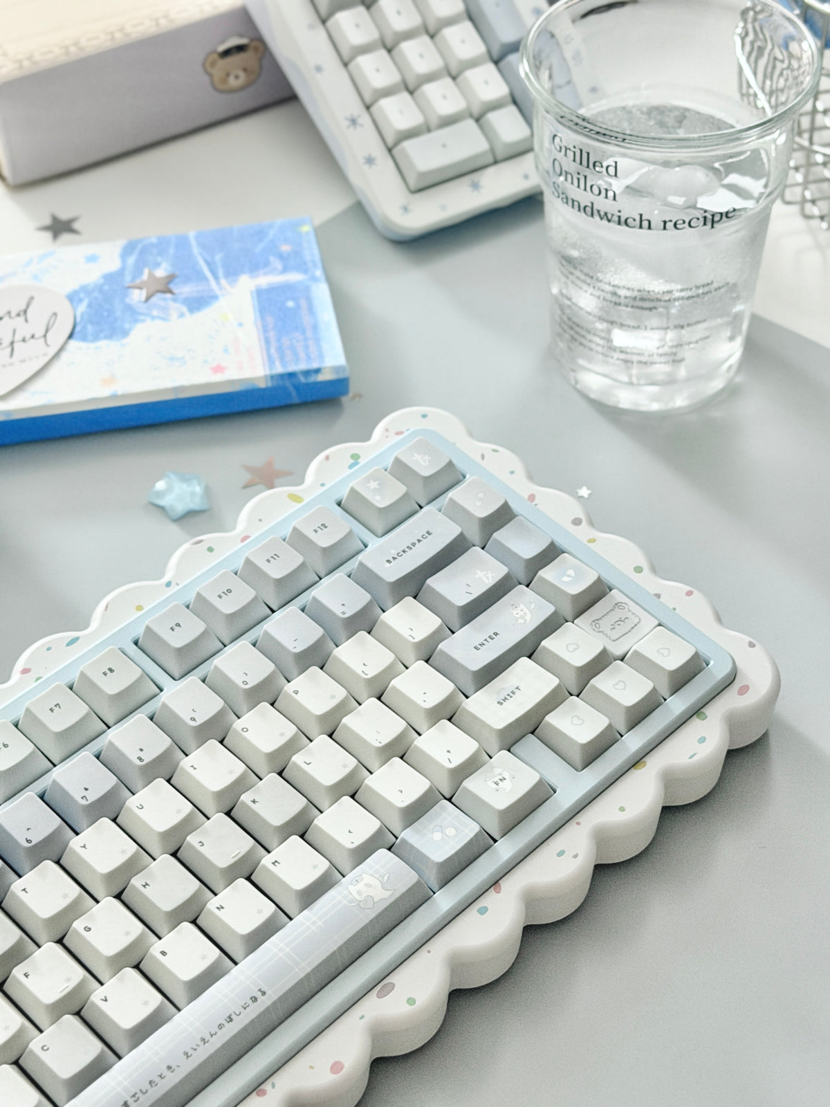 PREORDER Prebuilt Aluminum Custom Mechanical Keyboard Cookies75 Blue White Sugar Set