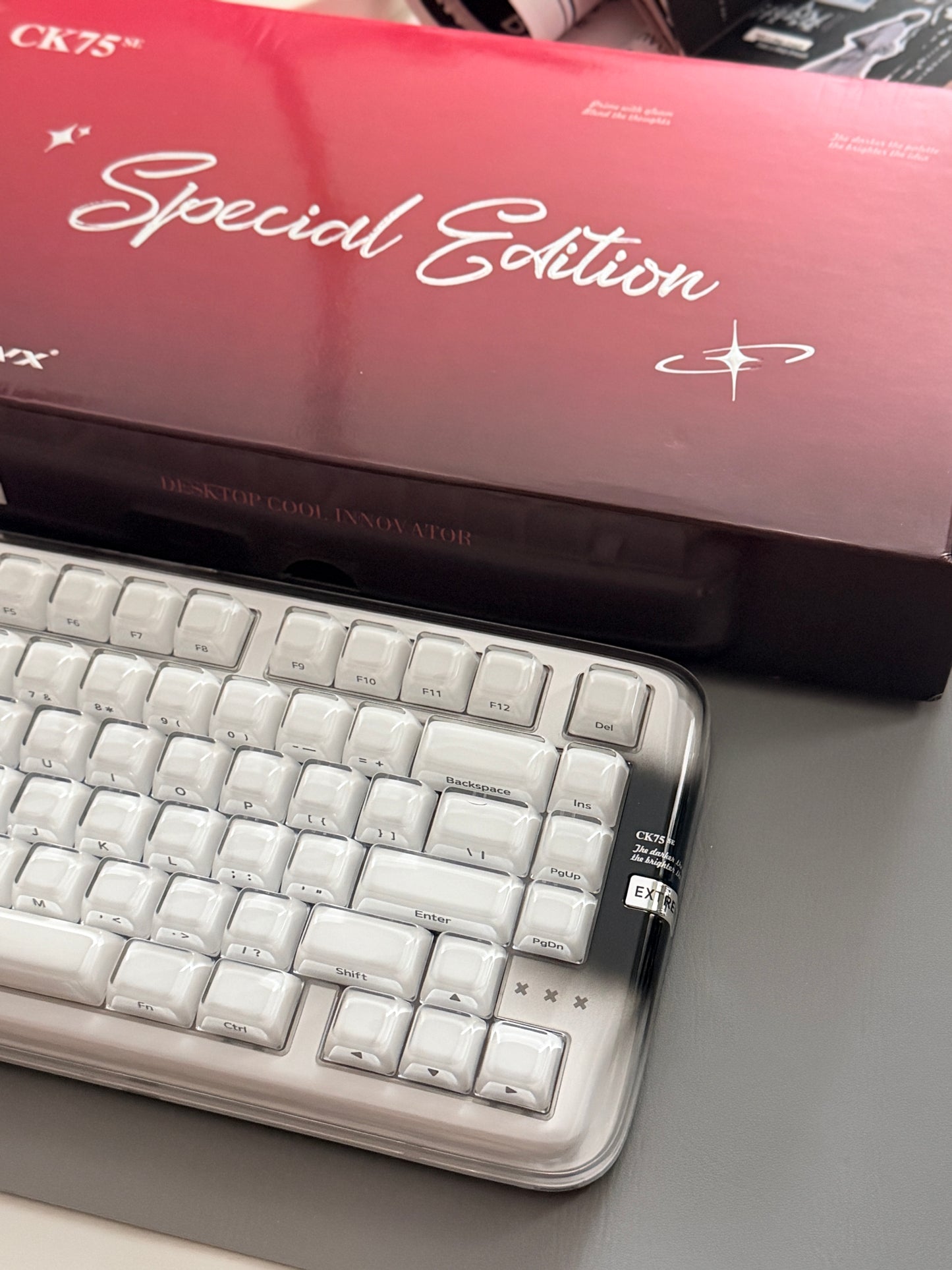 Unboxing Clearance ONLY 1 Instock XVX x CoolKiller CK75 SE Wireless Mechanical Keyboard Smokey White
