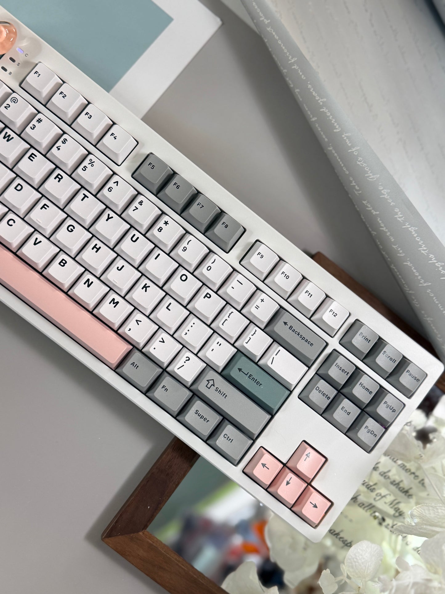 Unboxing Clearance EPOMAKER TH87 RGB Creamy Thock Mechanical Keyboard Sea Salt Silent Switch