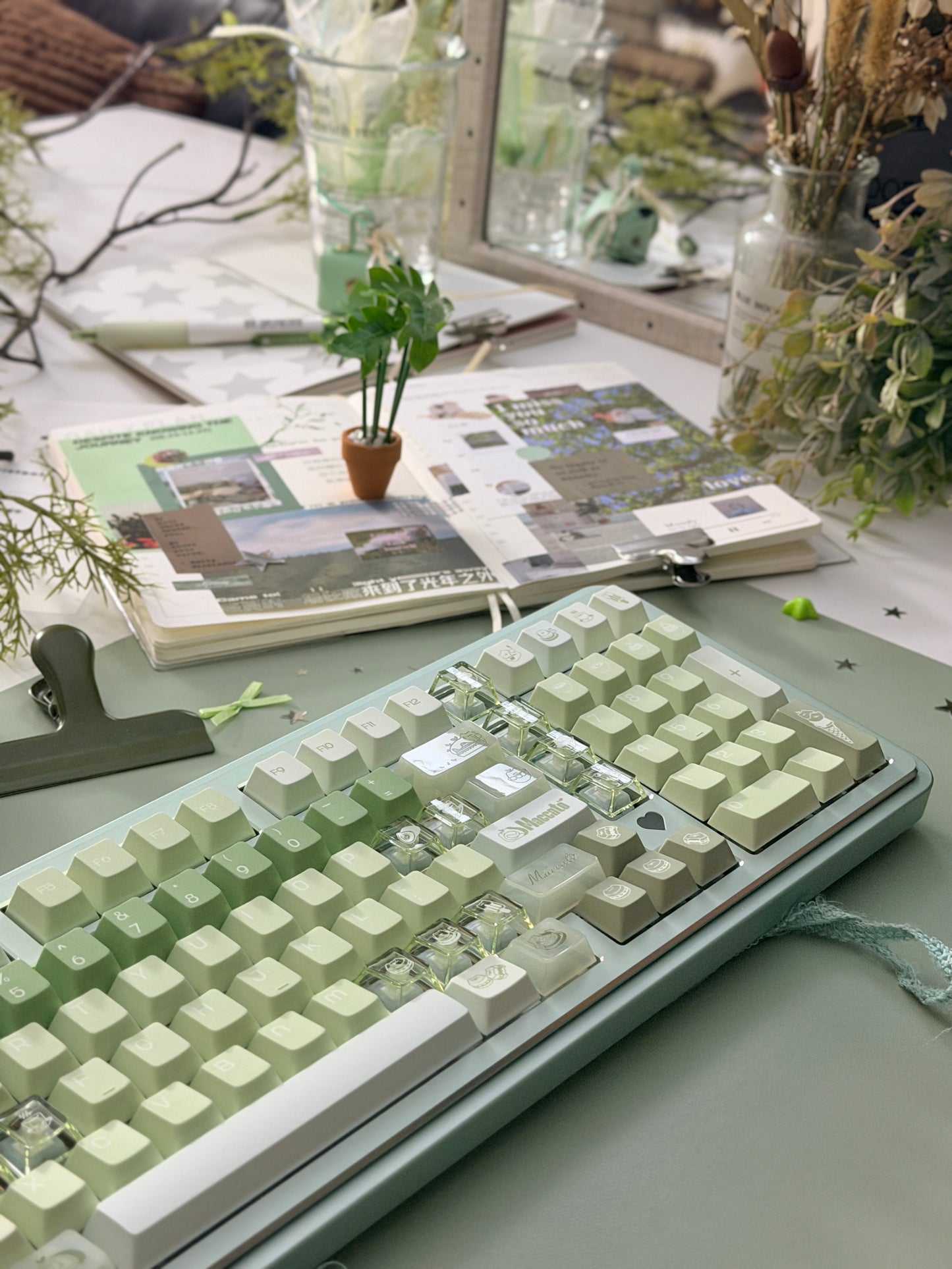 ONLY 1 Instock Prebuilt Aluminum Custom Mechanical Keyboard Story100 Anodized Green Wireless Set