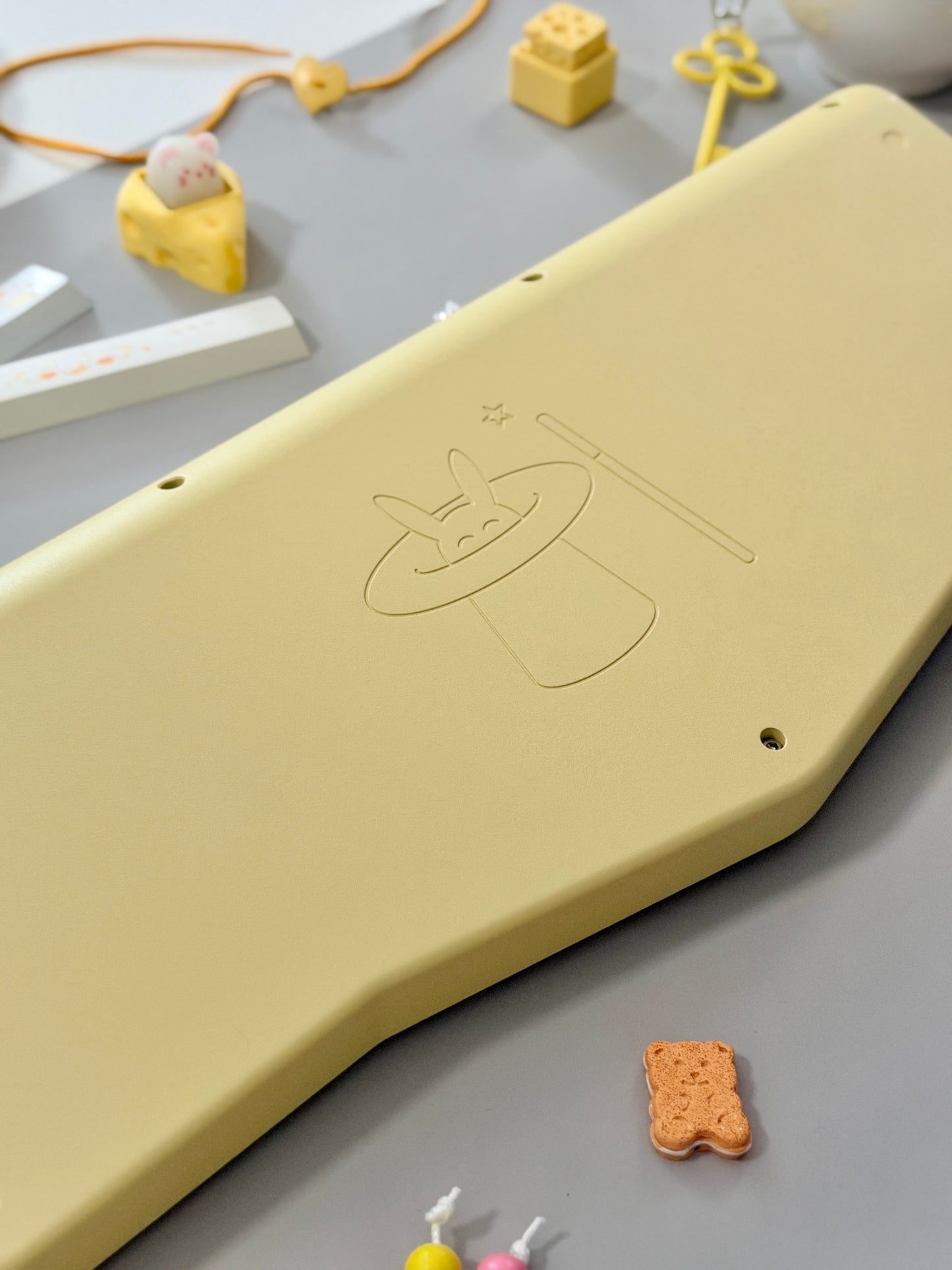 ONLY 1 INSTOCK Prebuilt Aluminum Customized Mechanical Keyboard Vlice Cream Yellow Ergonomic Set