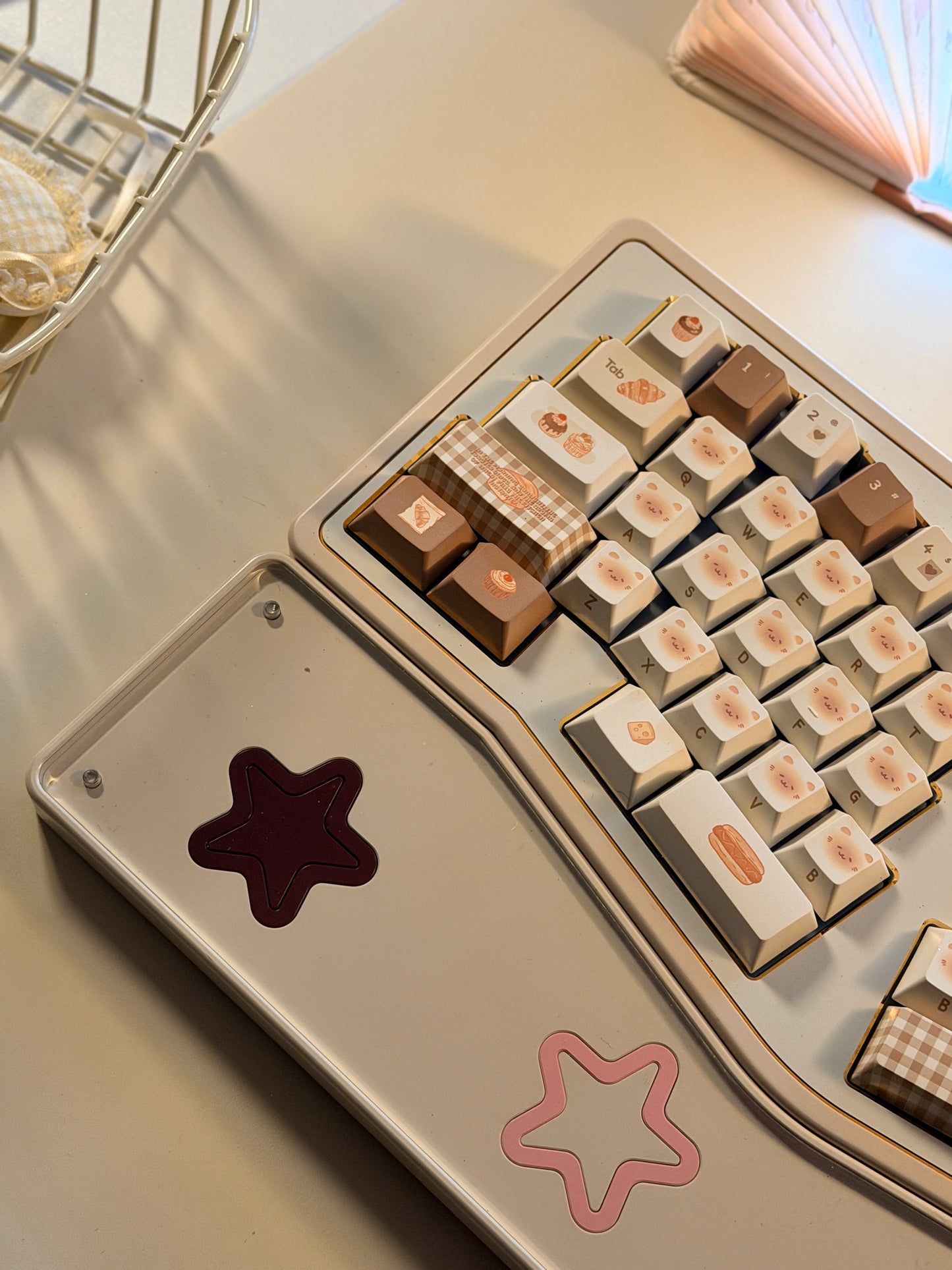 ONLY 1 instock Prebuilt Cream White StarAlice Aluminum Custom Mechanical Keyboard With Wrist rest