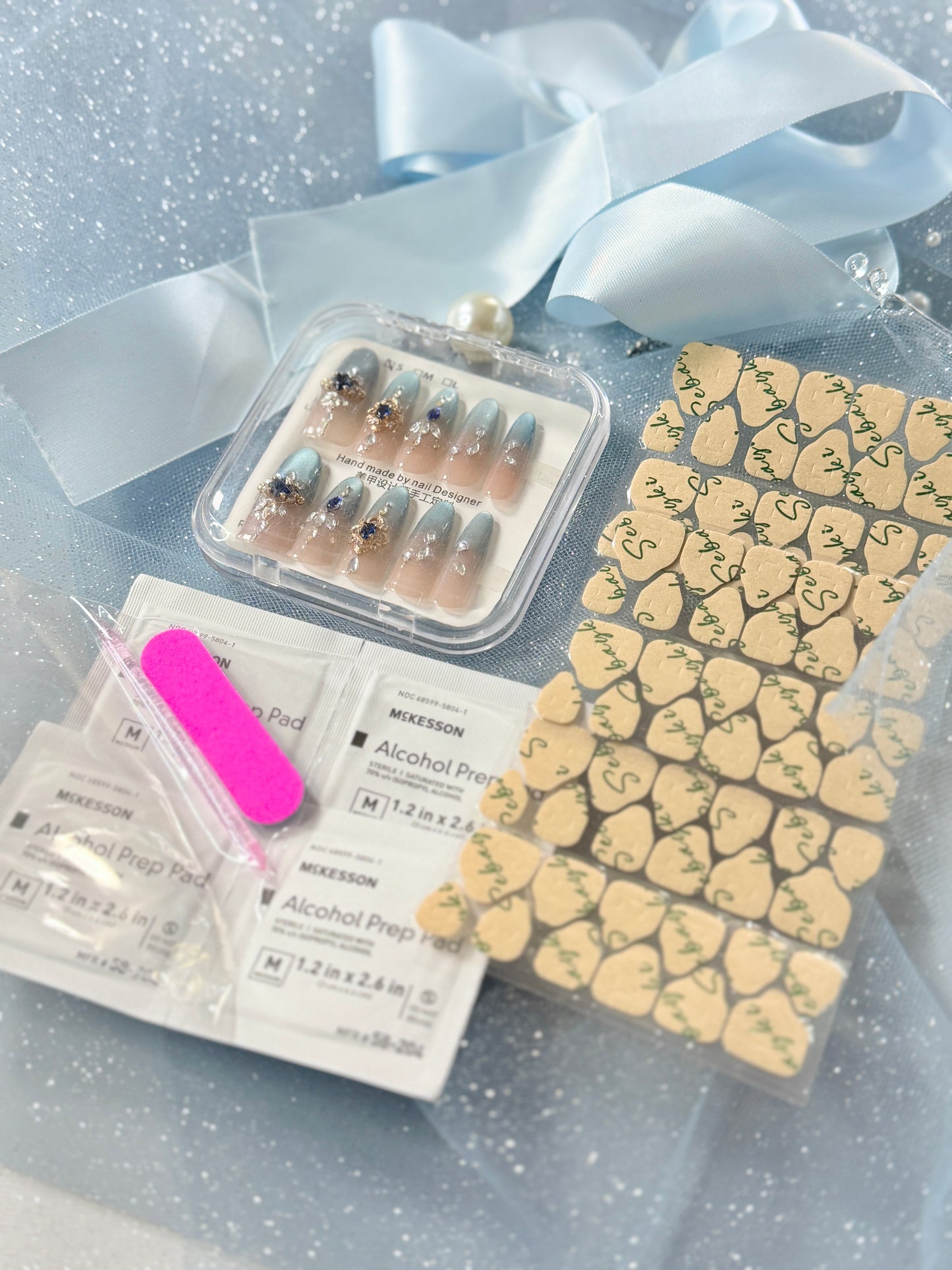 Crystal Blue Press On Nails Shimmering Diamond Cat-Eye Long Oval Handmade Nail Arts