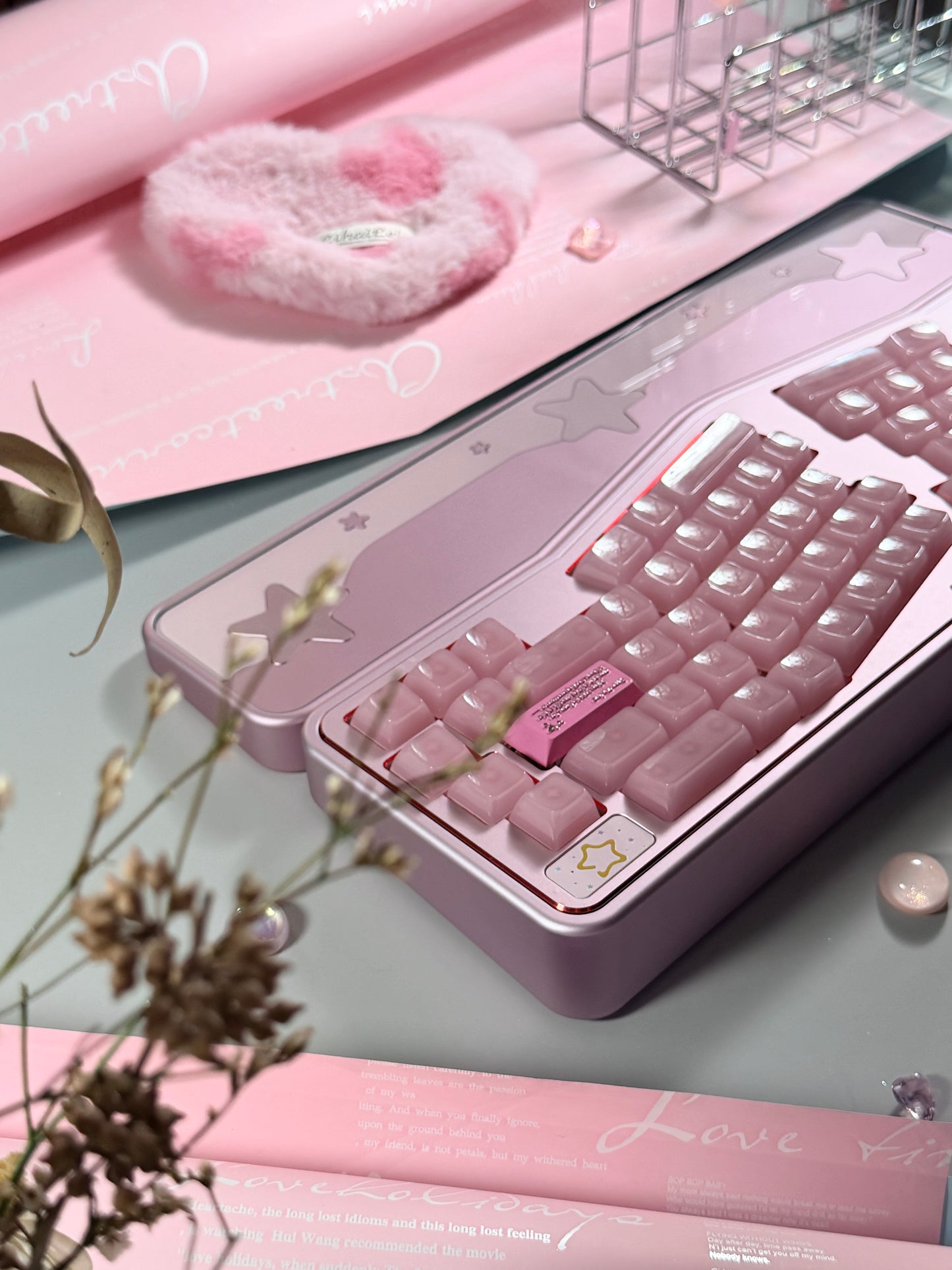 ONLY 1 Instock Prebuilt Aluminum Custom Mechanical Keyboard Staralice Ergonomic Anodized Pink Set including Wristrest Keycaps & switches