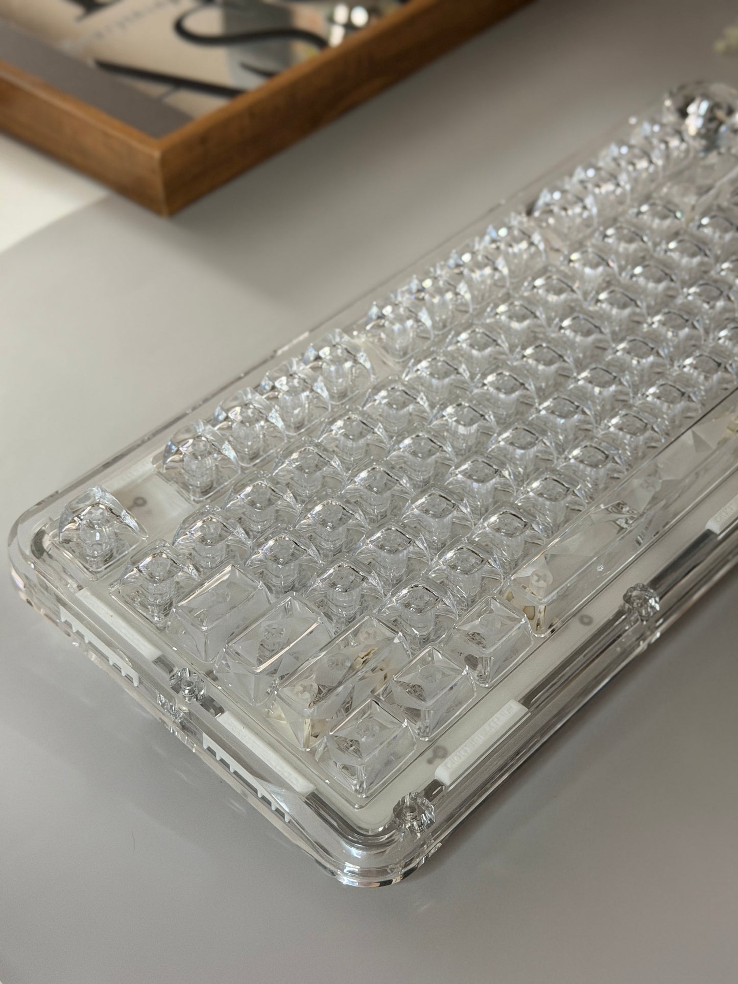 Unboxing Clearance FirstBlood B81 Transparent Mechanical Keyboard ➕ Winter Letter Keycaps（including B81 original clear Keycaps）