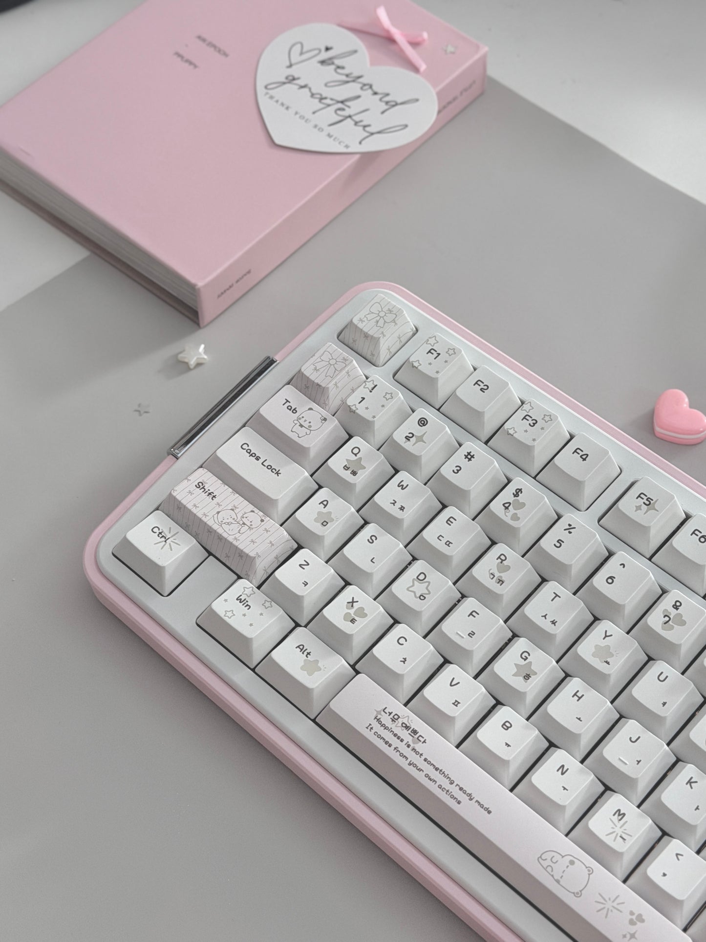 ONLY 1 Instock Prebuilt Aluminum Custom Mechanical Keyboard Bread80 Wireless Pale Pink & White Set