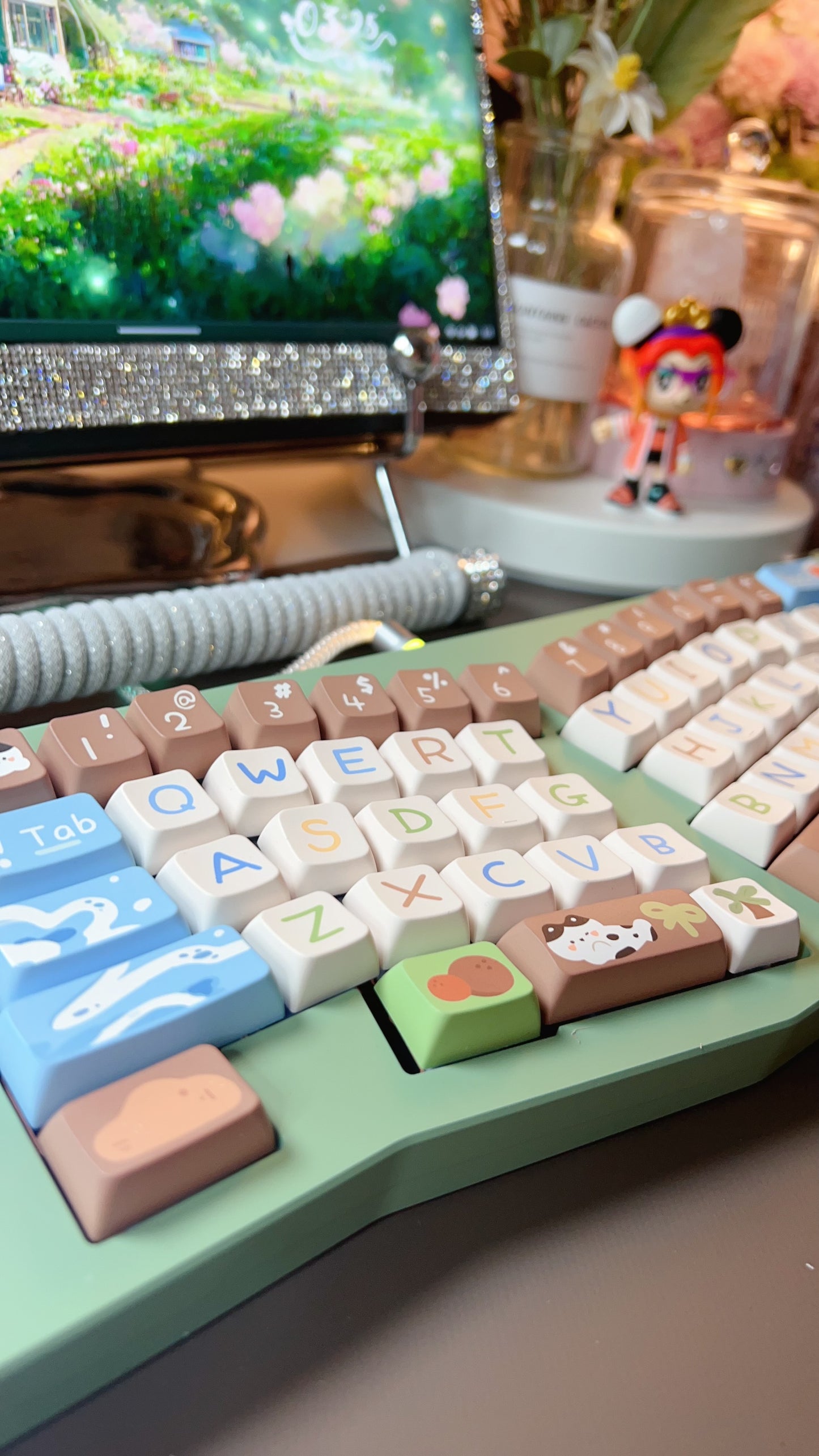 Preorder Prebuild Pastel Green Ergonomic Aluminum Customized Mechanical Keyboard DimiAlice