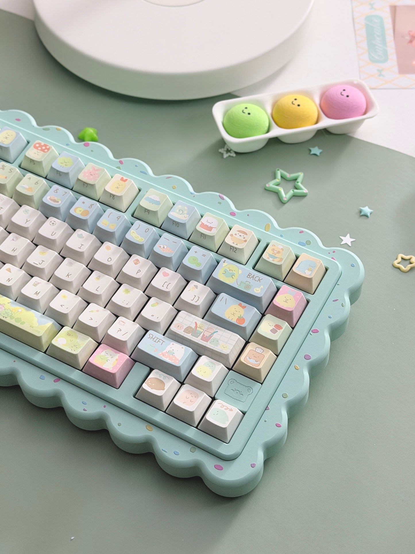 #0281 Sumikko Gurashi Cute Little Creature Pale Yellow-green Keycap Cherry Profile