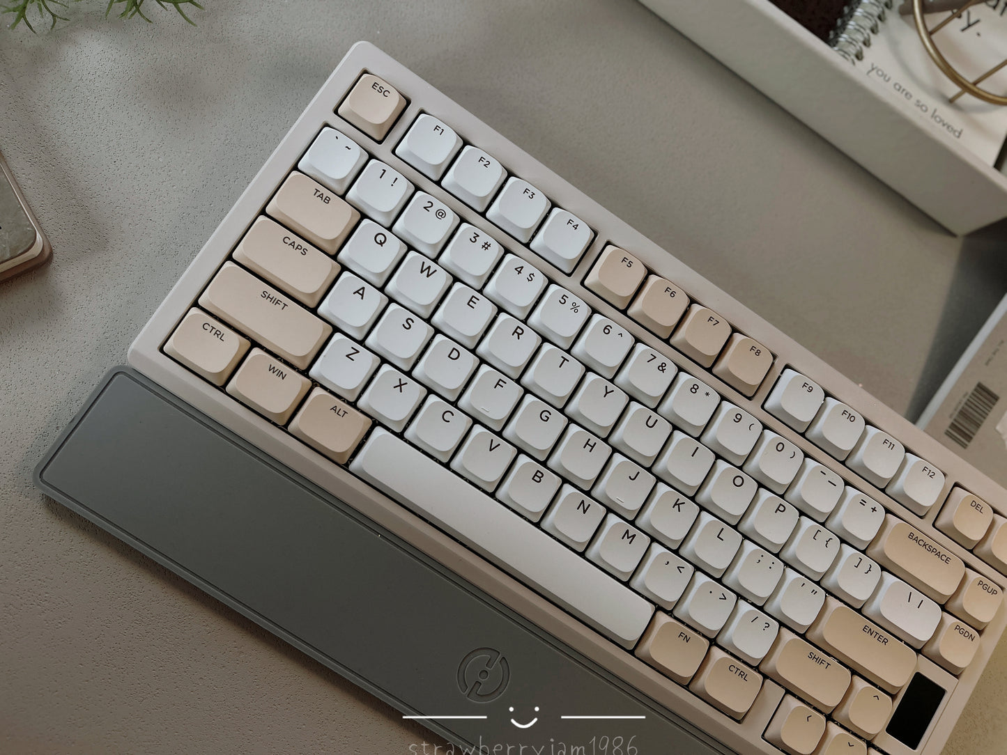 Unboxing Clearance ONLY 1 Instock Chilkey ND75 LP Wireless Gaming Keyboard with LCD Screen Silver Beige
