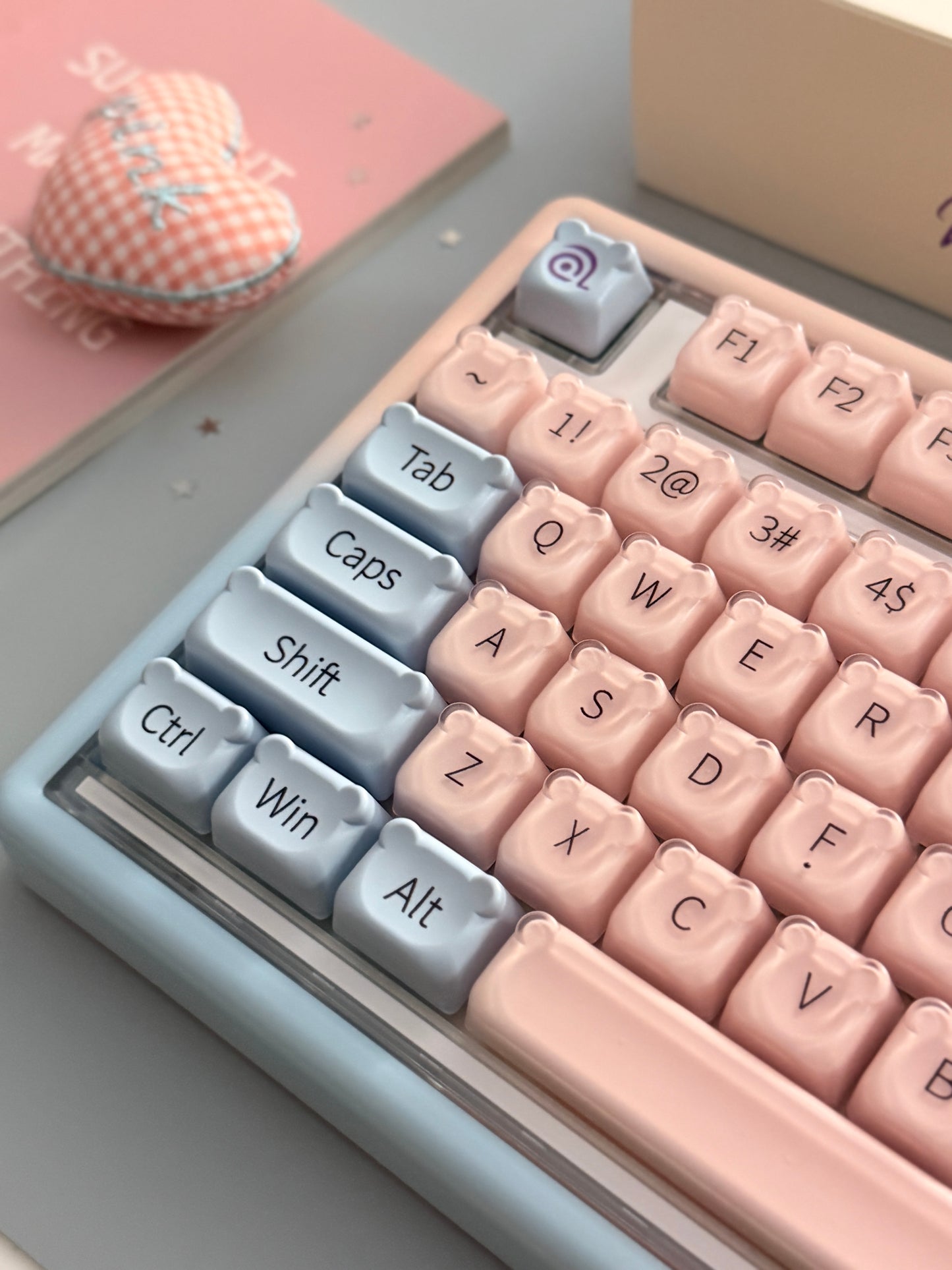 Unboxing Sample For Sales ONLY 1 Instock ainbell base99 pale pink Blue Bear RGB Backlit wireless mechanical keyboard