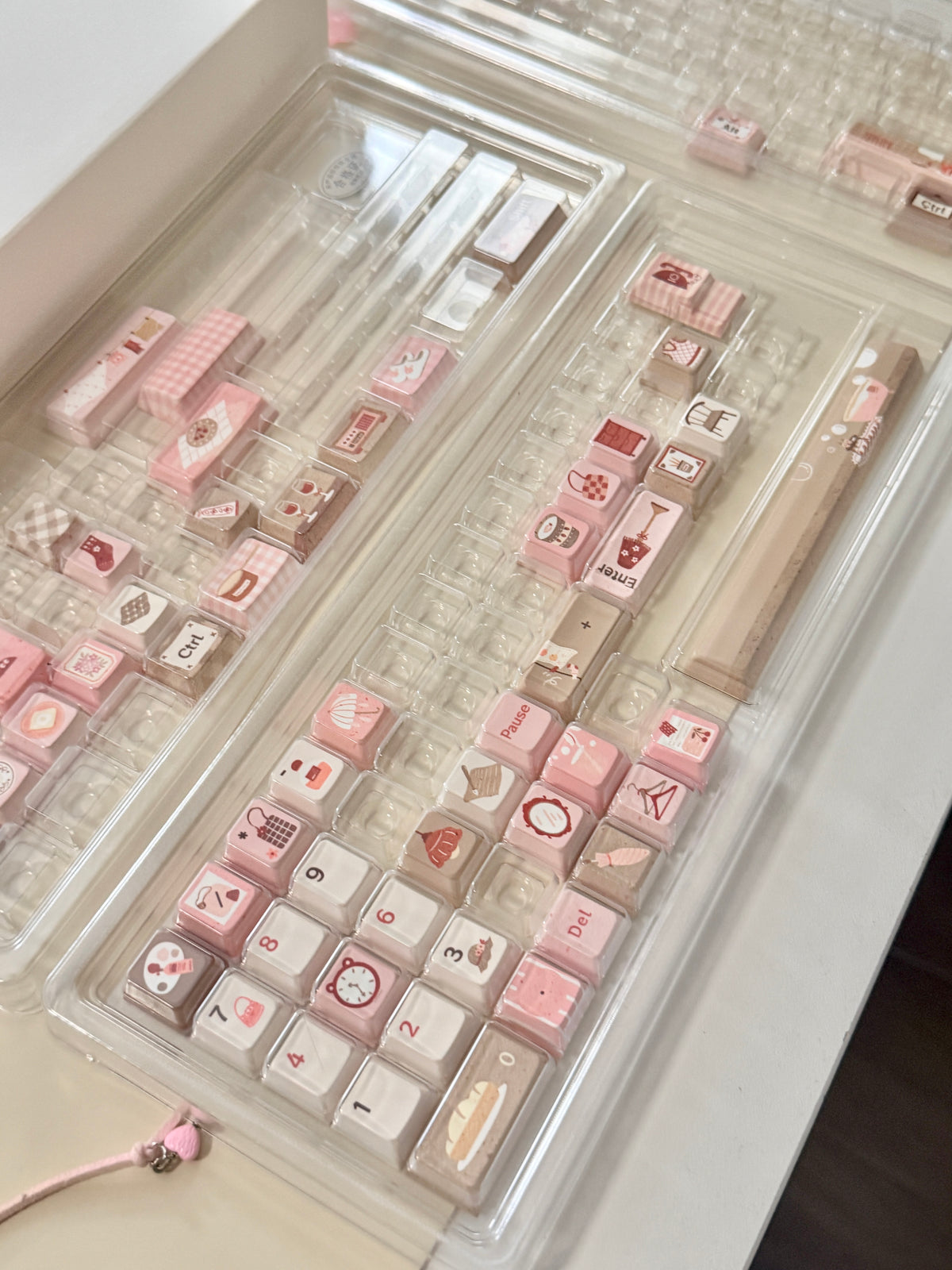#0313 Sweet Home Strawberry Milk Café Keycaps – Kawaii Pink & Brown Dessert Theme Cute Custom Mechanical Keyboard Keycap Set