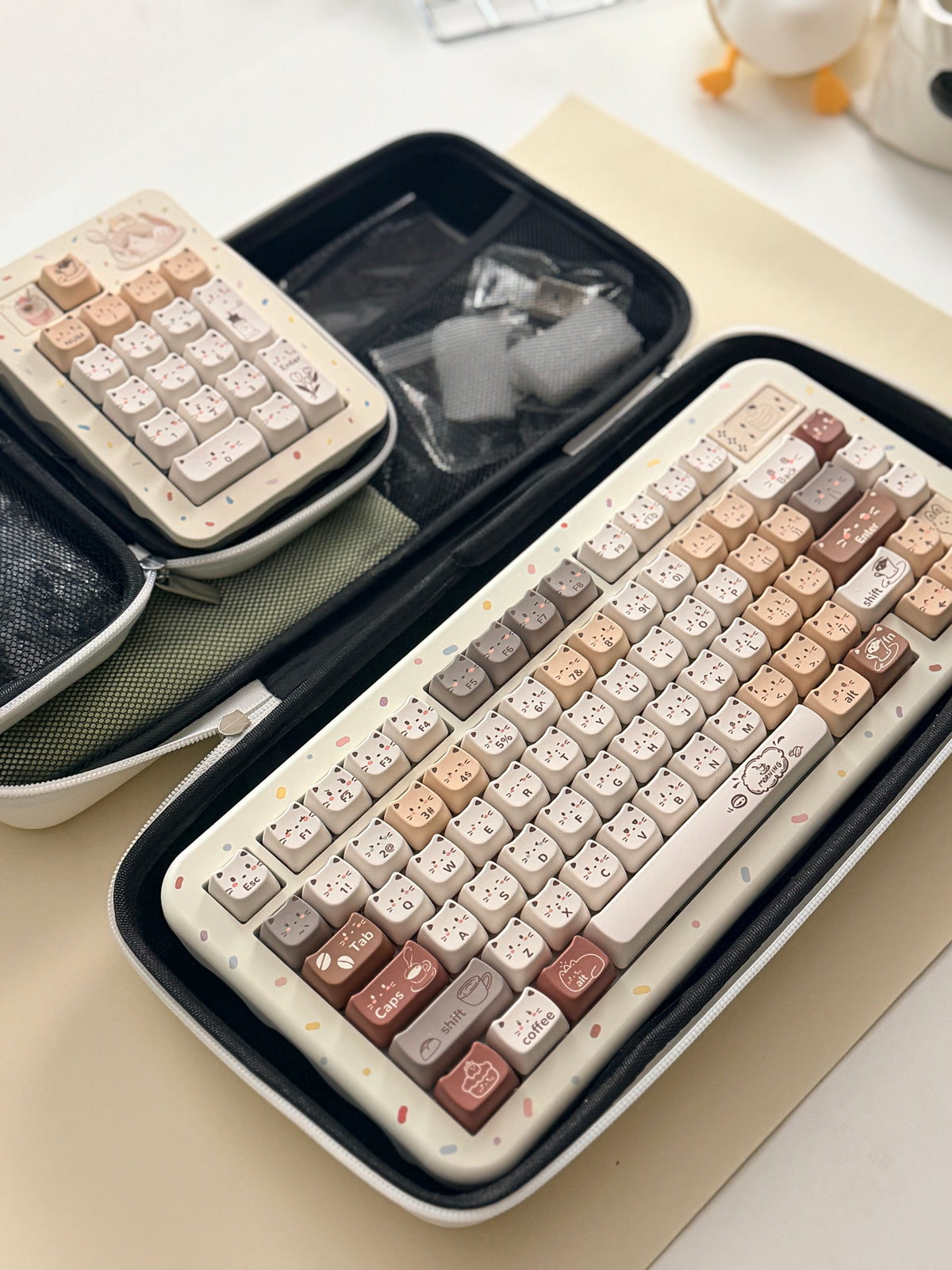ONLY 1 Instock Prebuilt Aluminum Custom Mechanical Keyboard Cake75 Cream Milk Tea Sugar Sprinkle & Pad Set