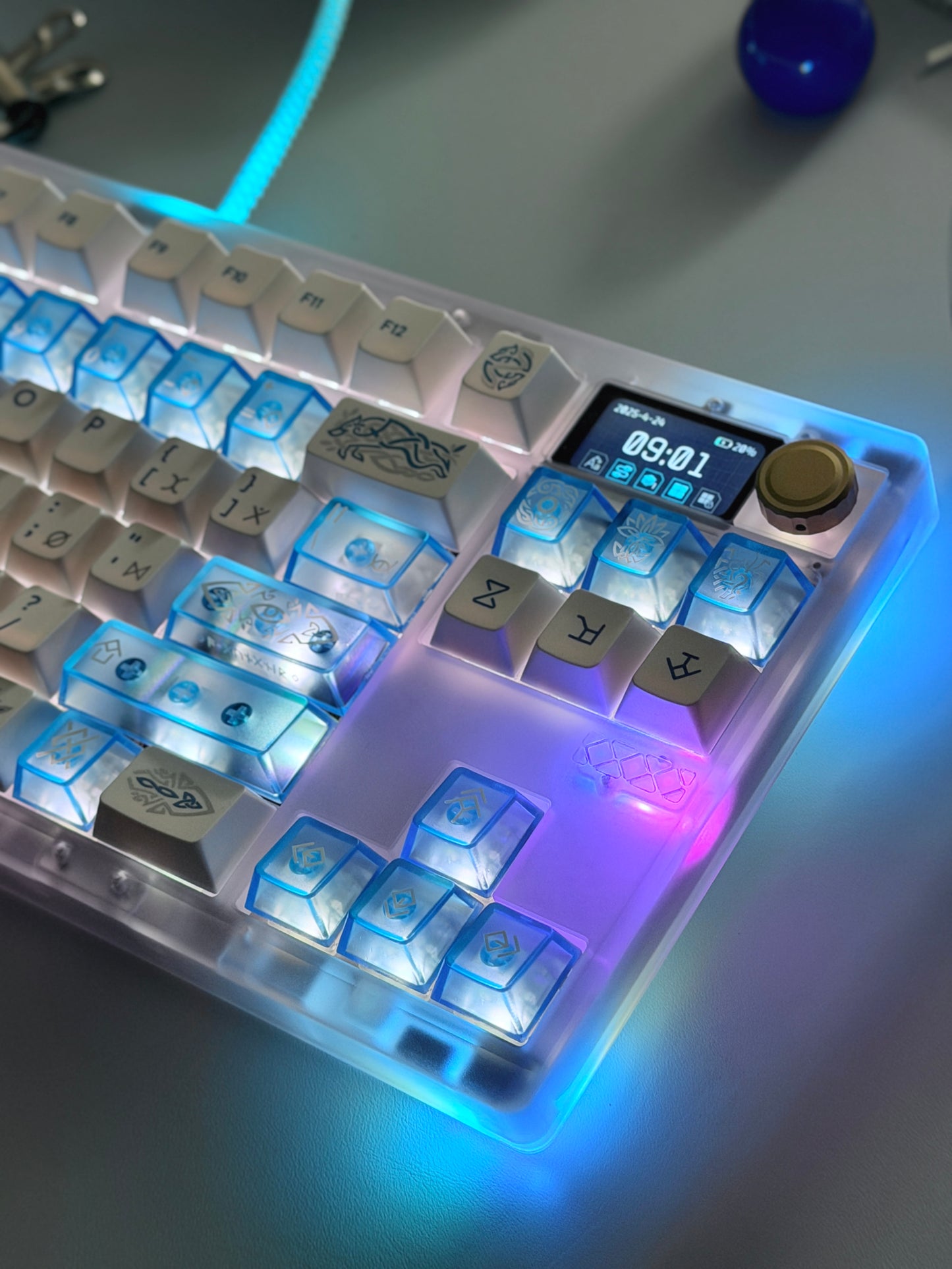 ONLY 1 Instock Prebuilt Custom Mechanical Keyboard ZOOM TKL DYNA Frosted Clear & XVX Eternity Keycaps & TTC Ice Silent Switch