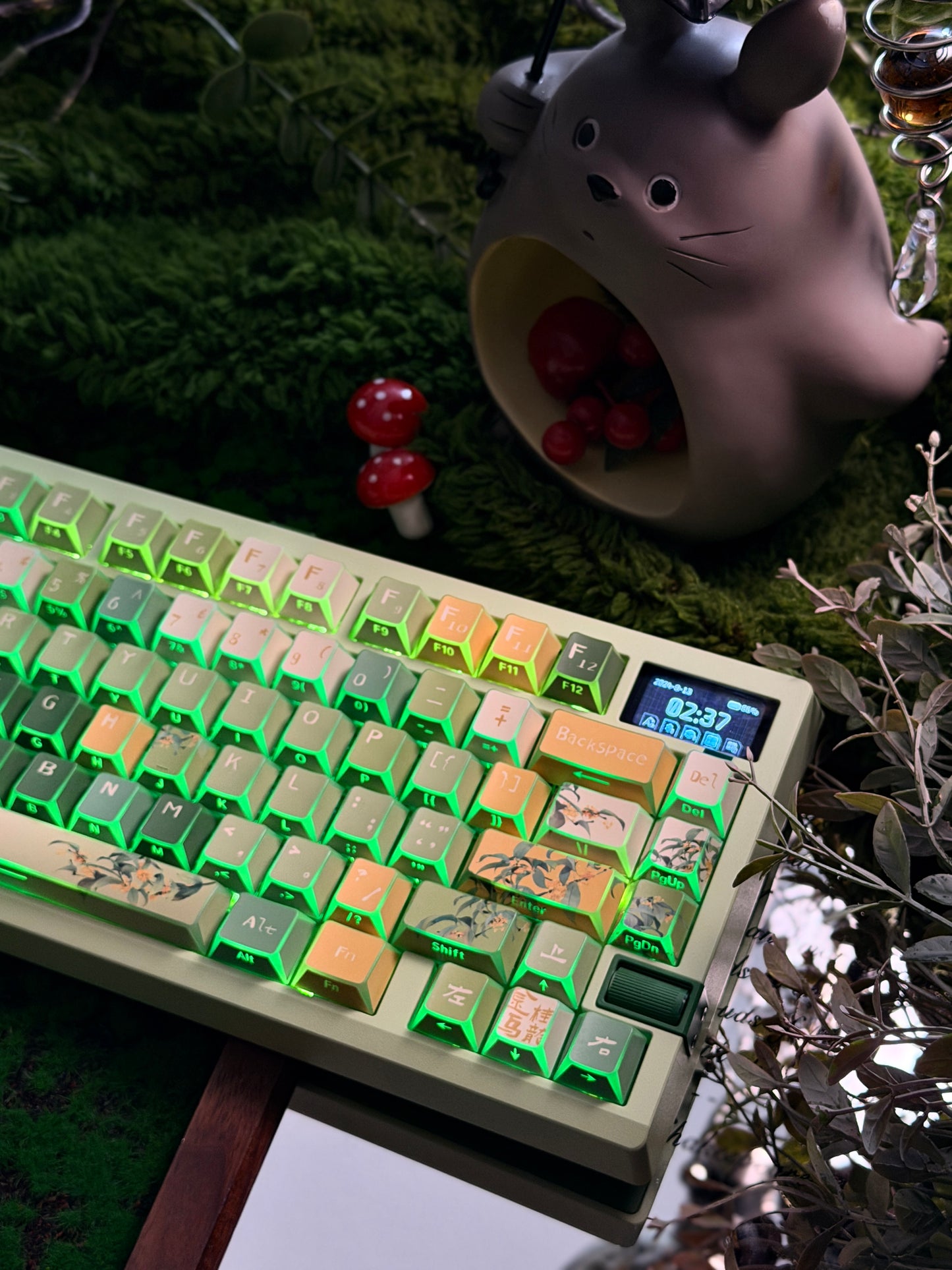 ONLY 1 Prebuilt Aluminum Customized Mechanical Keyboard Zoom75 TIGA Milky Green Tri-Mode Wireless Backlit ➕ URE Keycaps