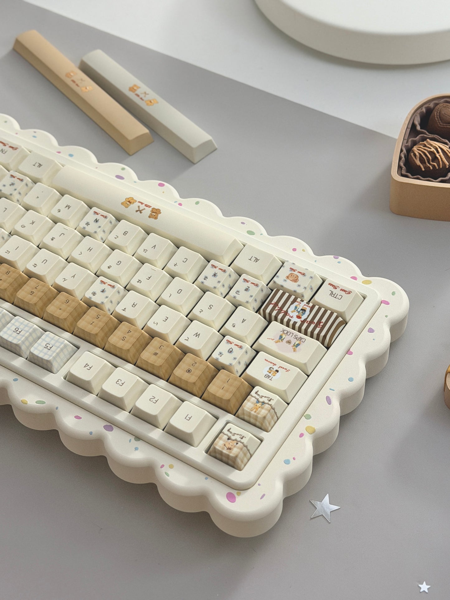 ONLY 1 Instock Prebuilt Aluminum Customized Mechanical Keyboard Cookies75 Cream Sugar Set