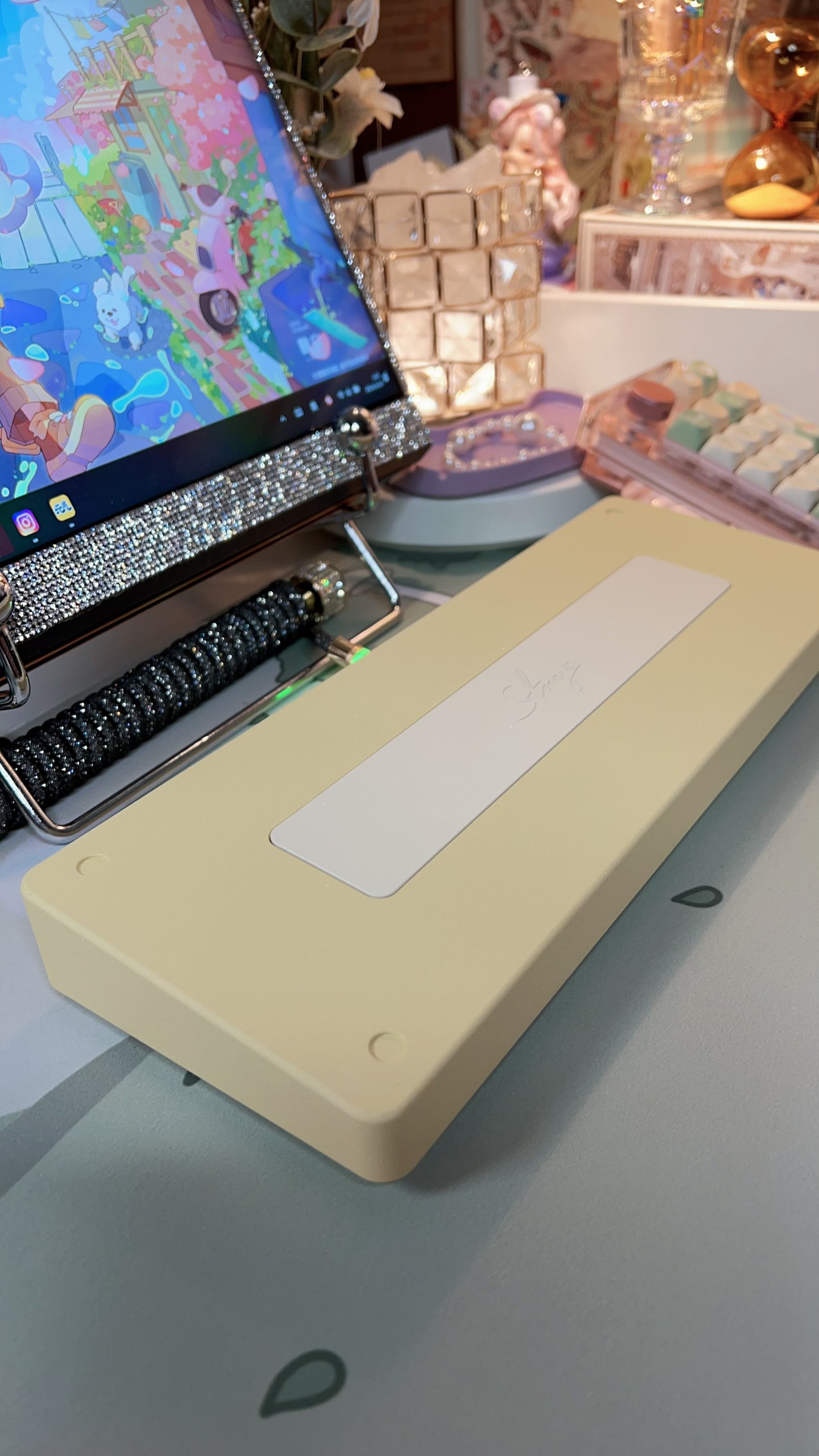 Pre-order Prebuild Story65 Creamy Pastel Yellow Beige Aluminum Mechanical Customized Keyboard